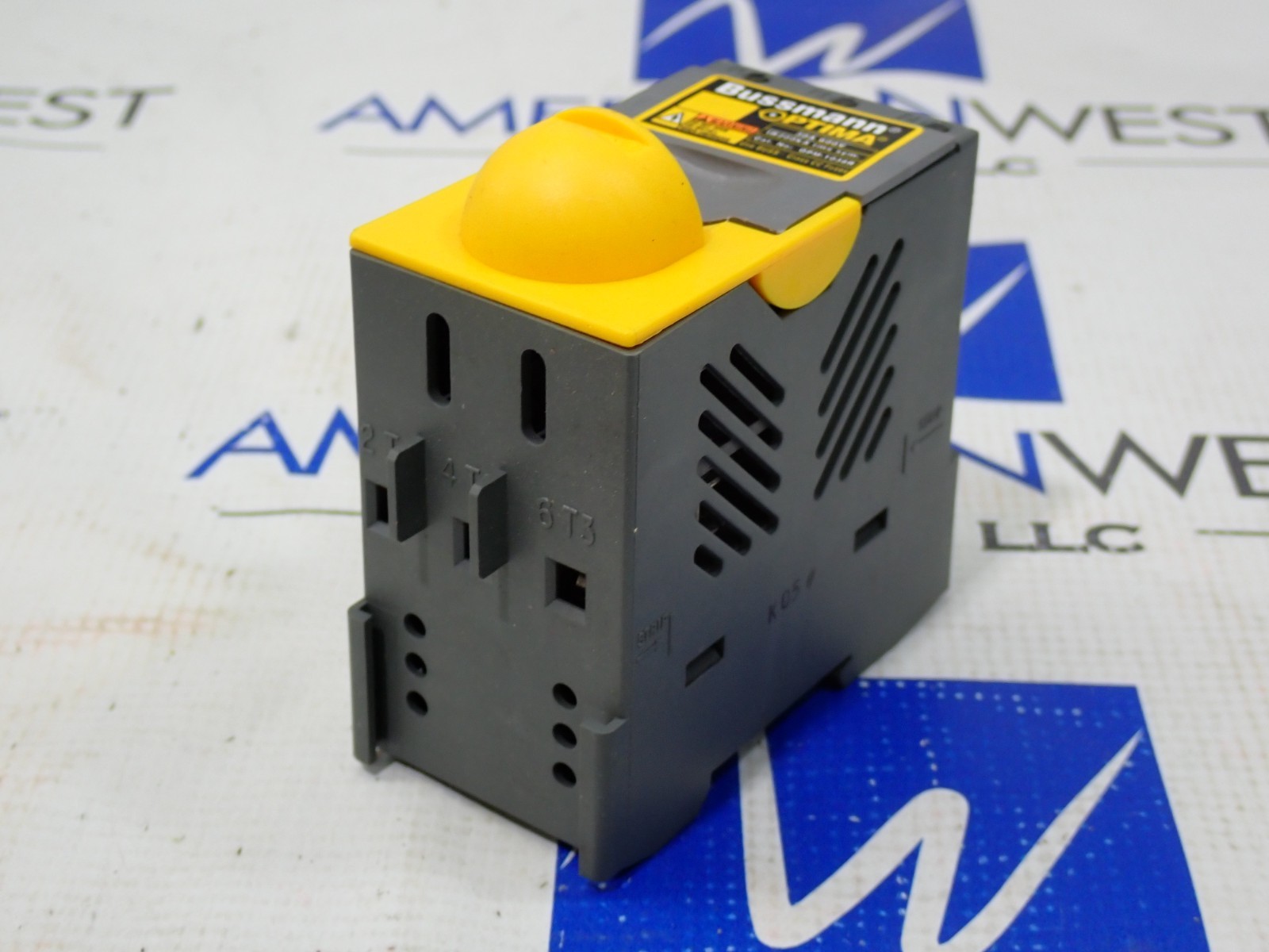 Bussman OPTIMA OPM-1038R Overcurrent Protection Module Fuse Block New