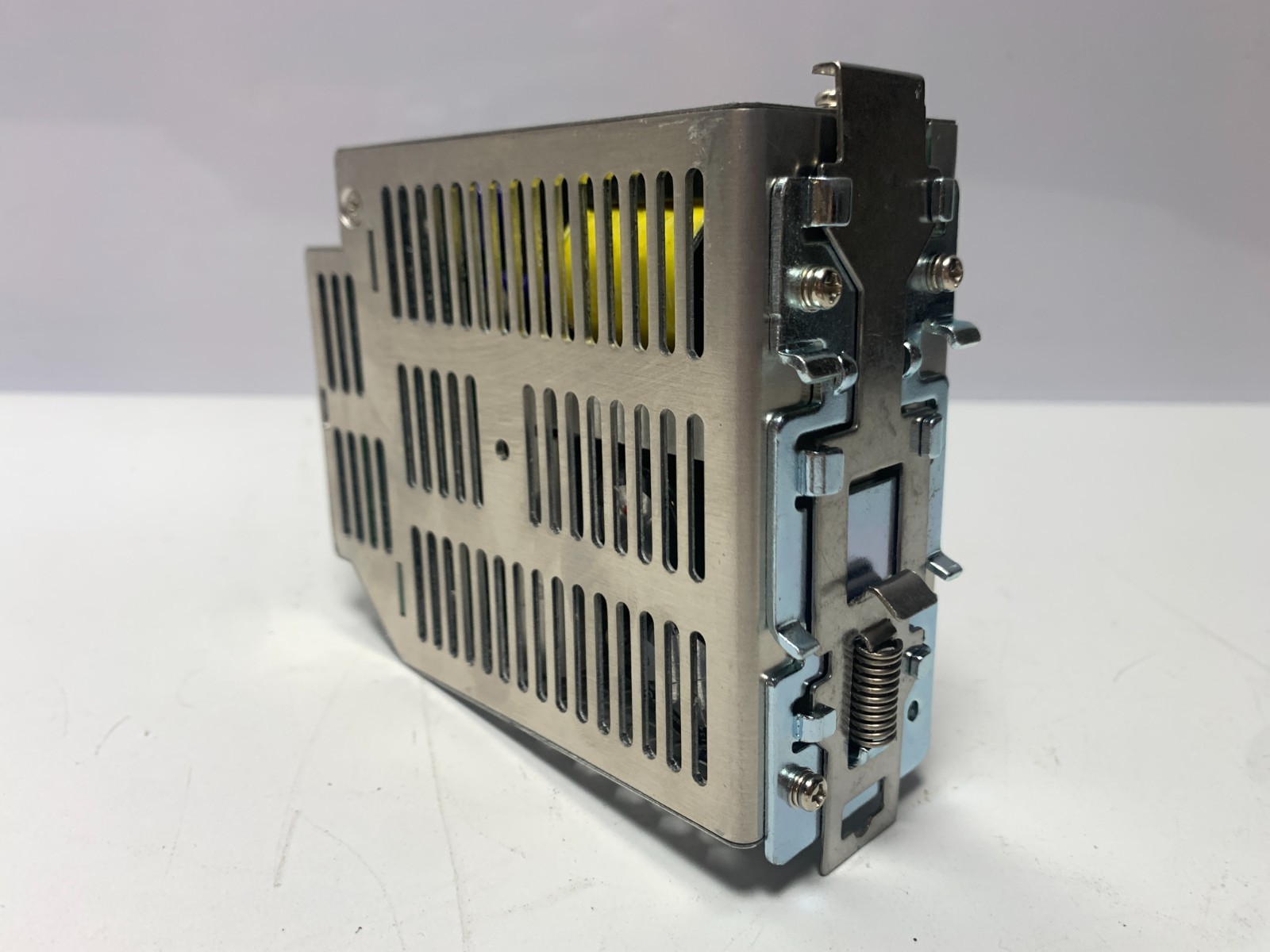 LAMBDA DLP75-24-1/E POWER SUPPLY 100/120VAC 1.9A 200/240VAC 1.1A 24VDC 3.1A