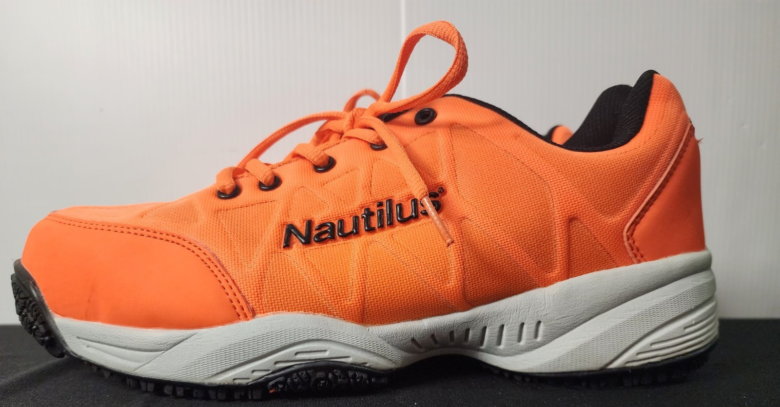 Nautilus Safety Footwear Style N2116 Orange Composite Toe Nylon Mesh Size 9M
