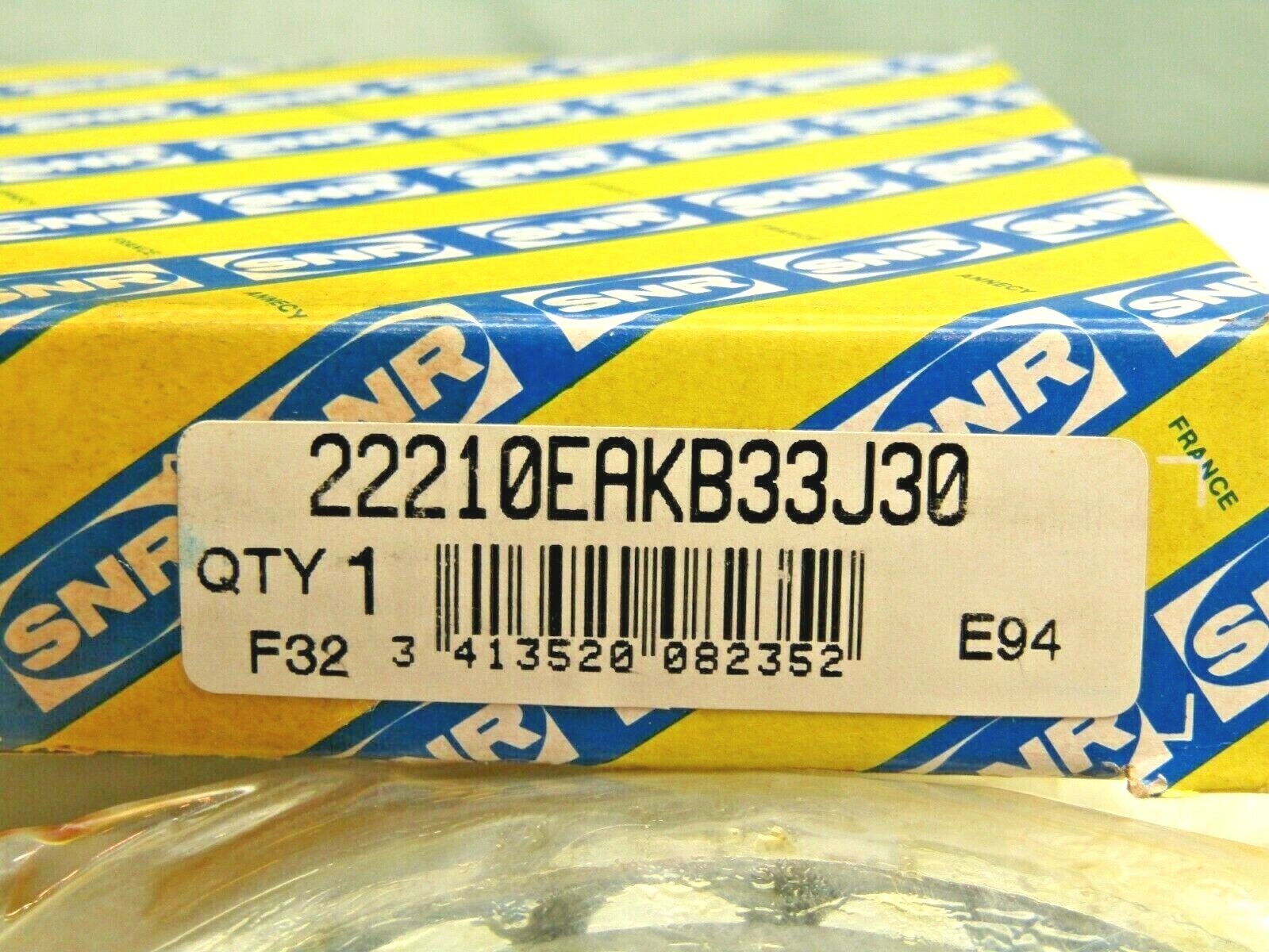 SNR 22210 EAK B33 J30 50mm X 90mm X 23mm Tapered Bore Spherical Roller Bearing