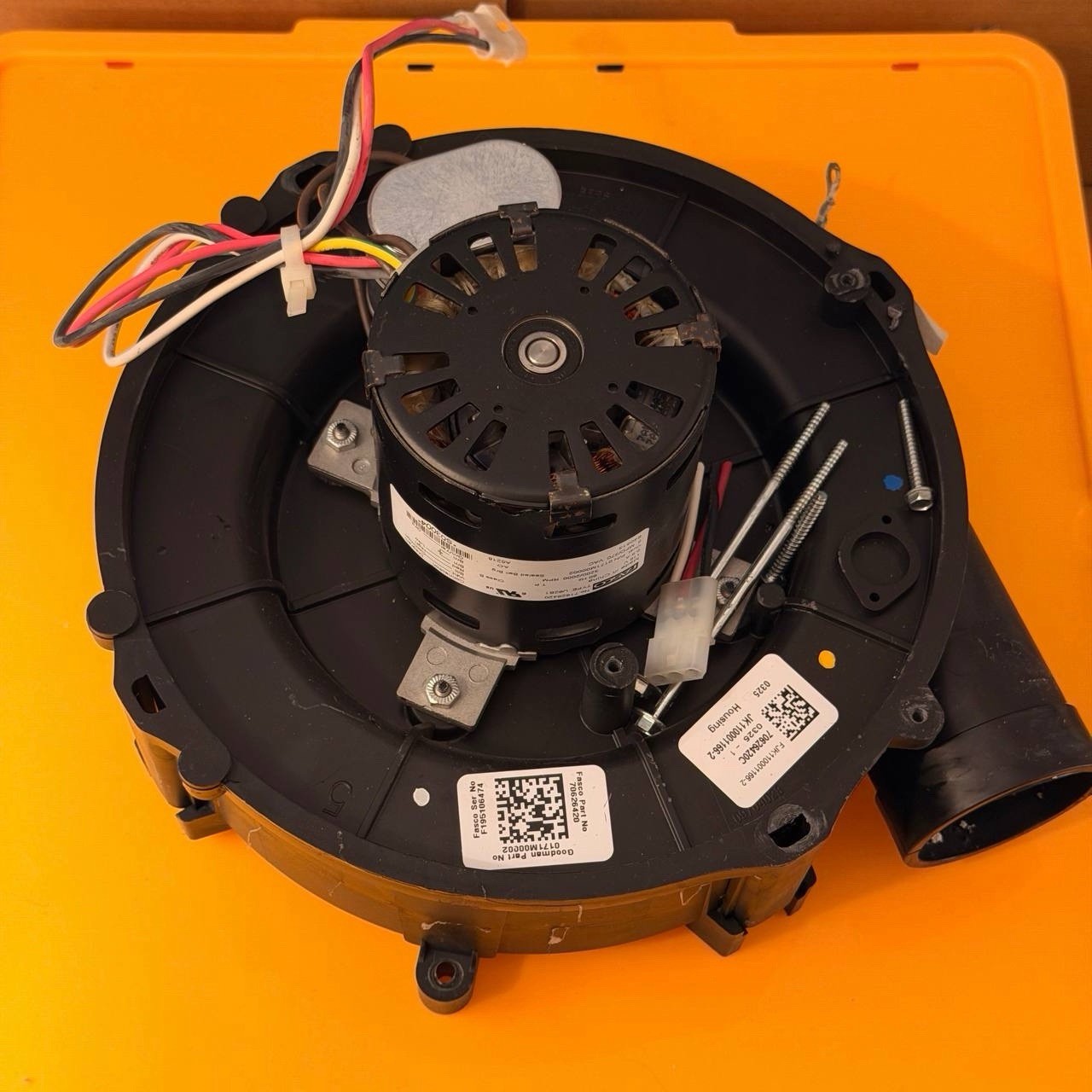 TESTED🔥 FASCO 70626420 Furnace Draft Inducer Blower Motor 115V 0171M00002