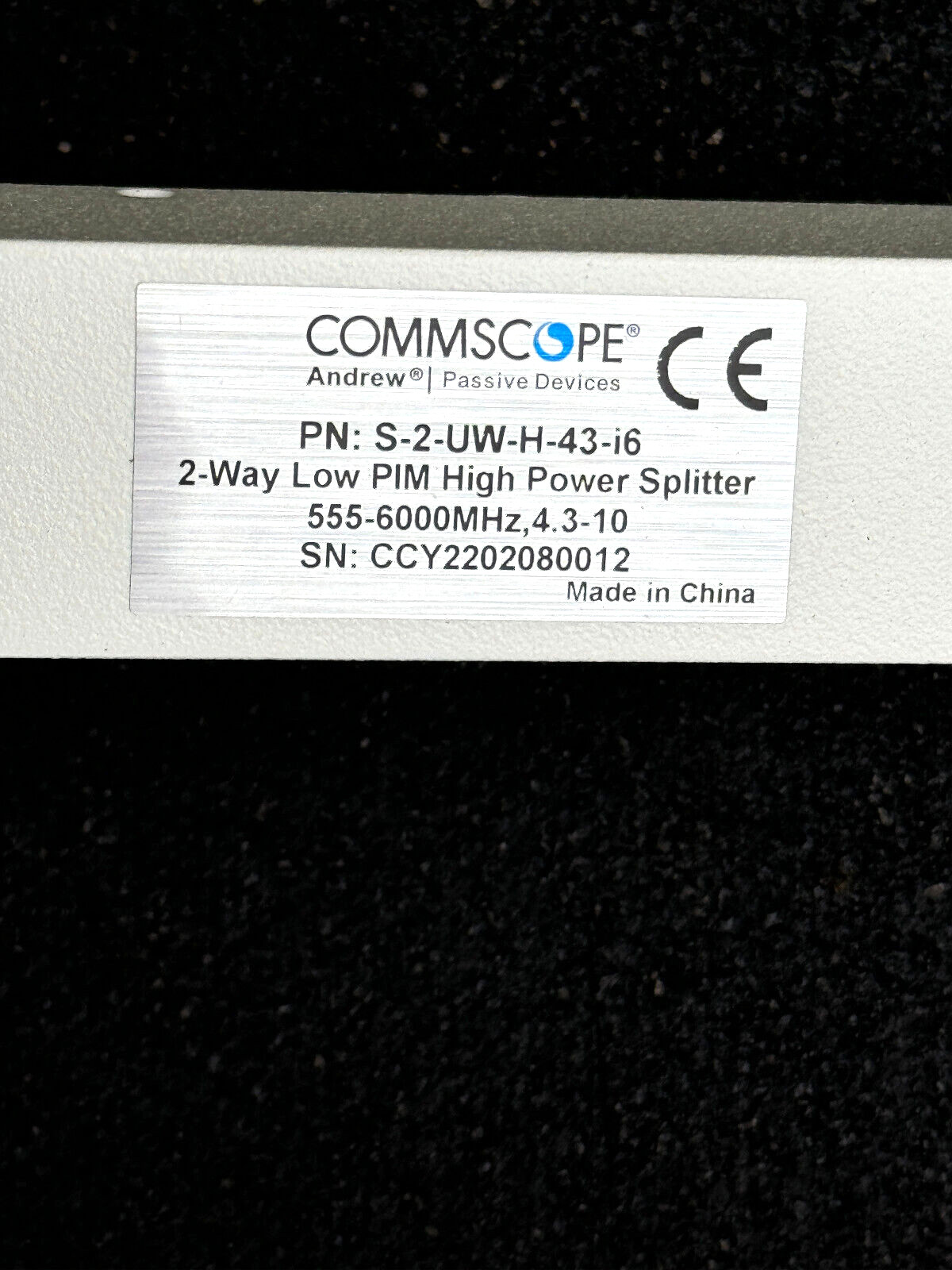 COMMSCOPE S-2-UW-H-43-I6 555-6000MHz 300W Low PIM 2-Way Reactive Splitter
