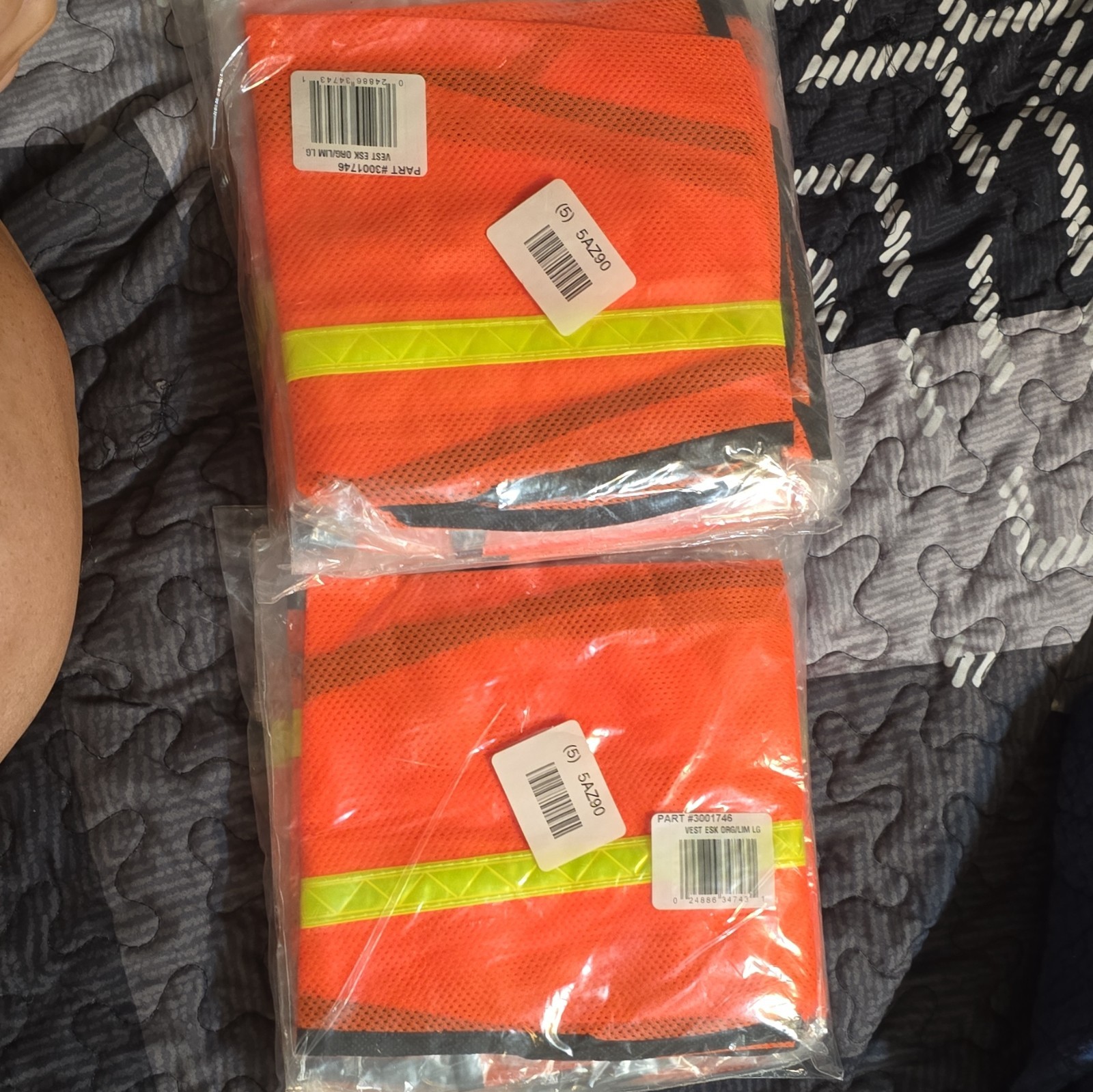 10 Hi-Visibility Orange Mesh Safety Vest LG w/ Yellow Reflective Stripe