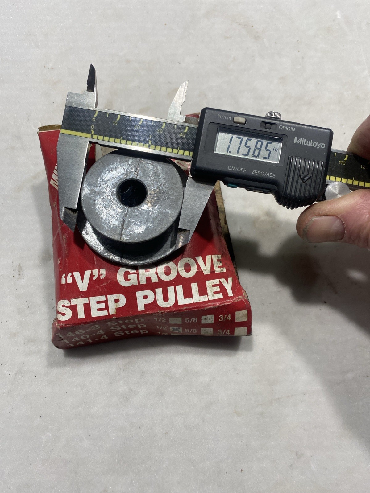 Aluminum NOS 4 STEP PULLEY V BELT, 1/2” Bore, Die Casting Co