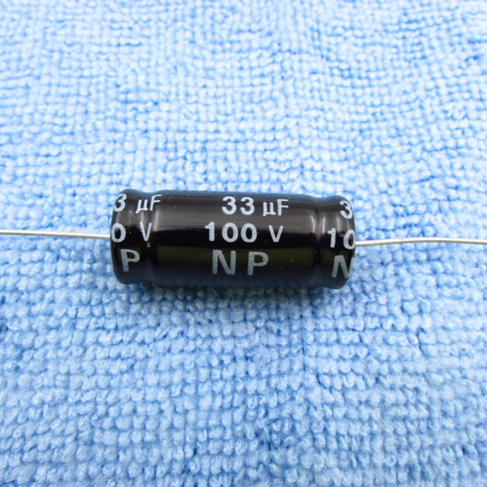 Qty 2 33uF 100V Electrolytic Non-Polarized Speaker Crossover Capacitor