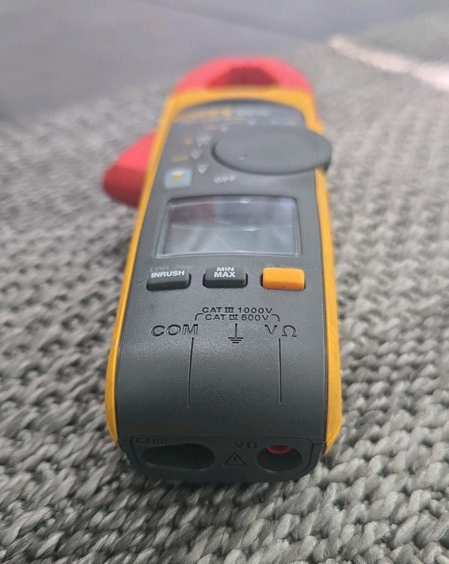 Fluke 376 FC True RMS AC/DC Clamp Meter