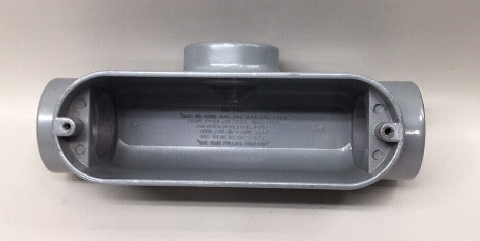 Halex Type E30640 2″ T Conduit Body Tee 64.0 Cu. In No Cover For #705