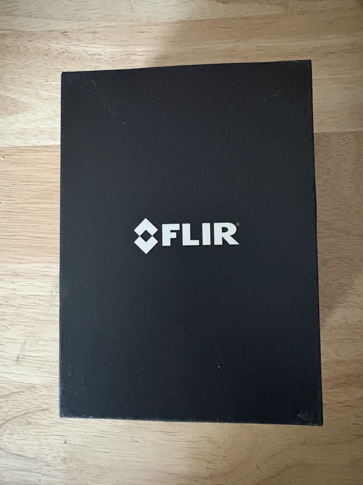 FLIR ONE Pro Thermal Imaging Camera for iOS iPhone Lightning connector New