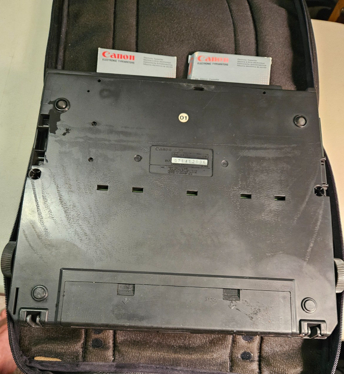 Canon Typestar 7 Typewriter w/ 3 Ink Cartridges