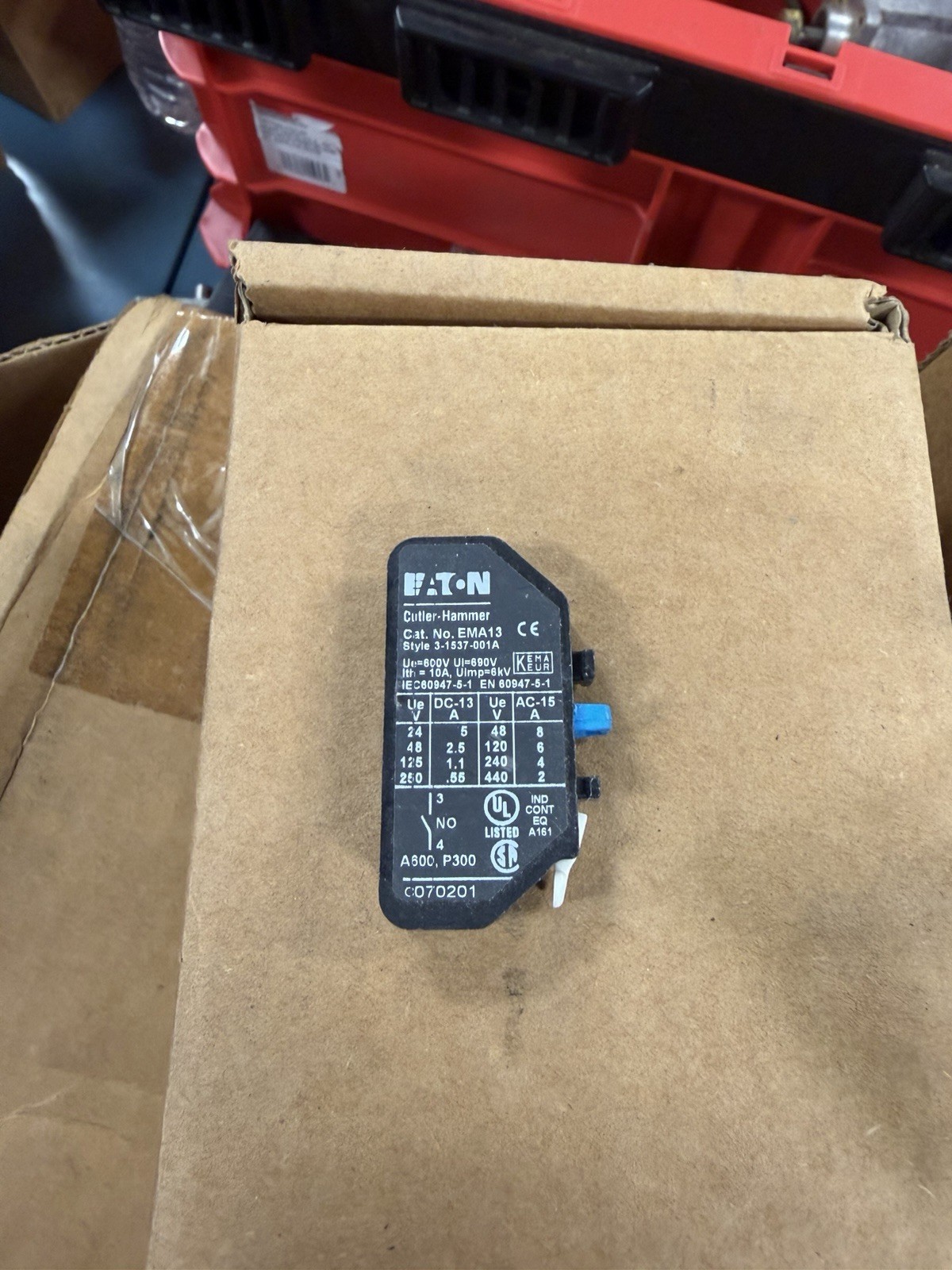 Eaton EMA13 Auxiliary Contact Block Blue 10 Amp 600V USED