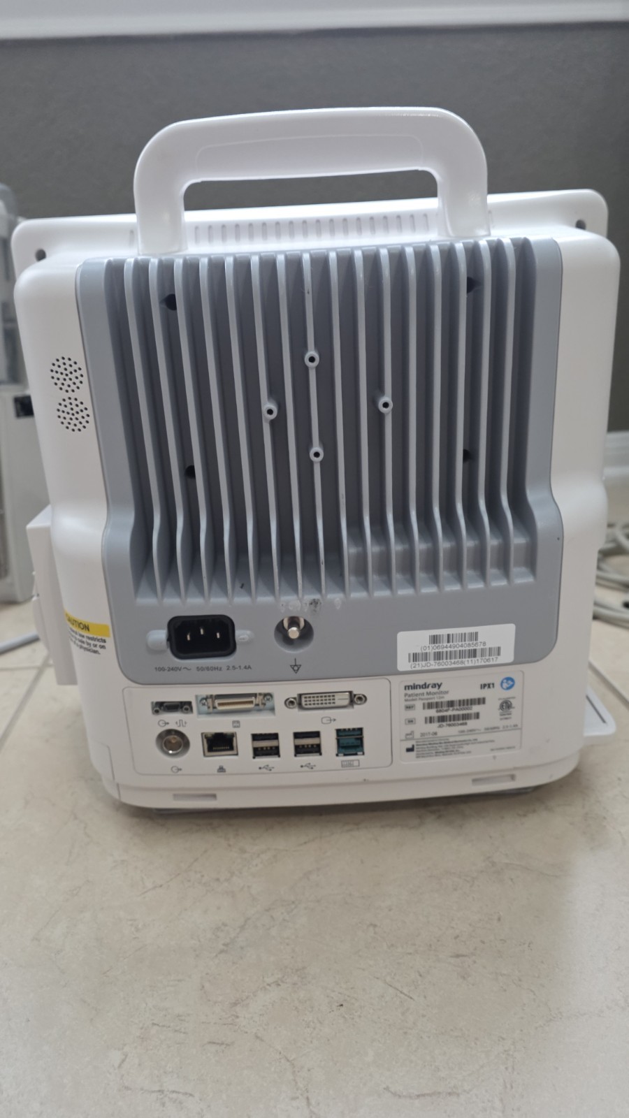 Mindray Passport 12M Patient Monitor – Powers On & Operating – Monitor Only