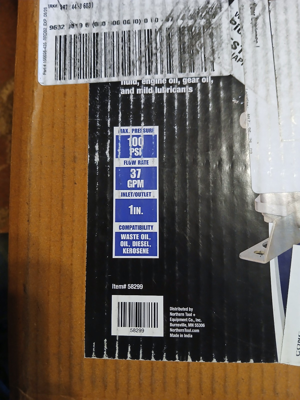 Roughneck Air-Operated Double-Diaphragm Pump, 1in. Ports, 37 GPM, Aluminum