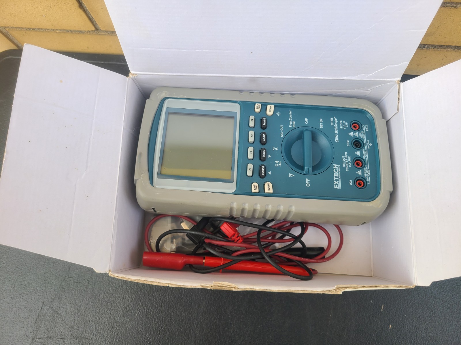 Extech Multiscope 381285 Handheld Multimeter with Graph Display