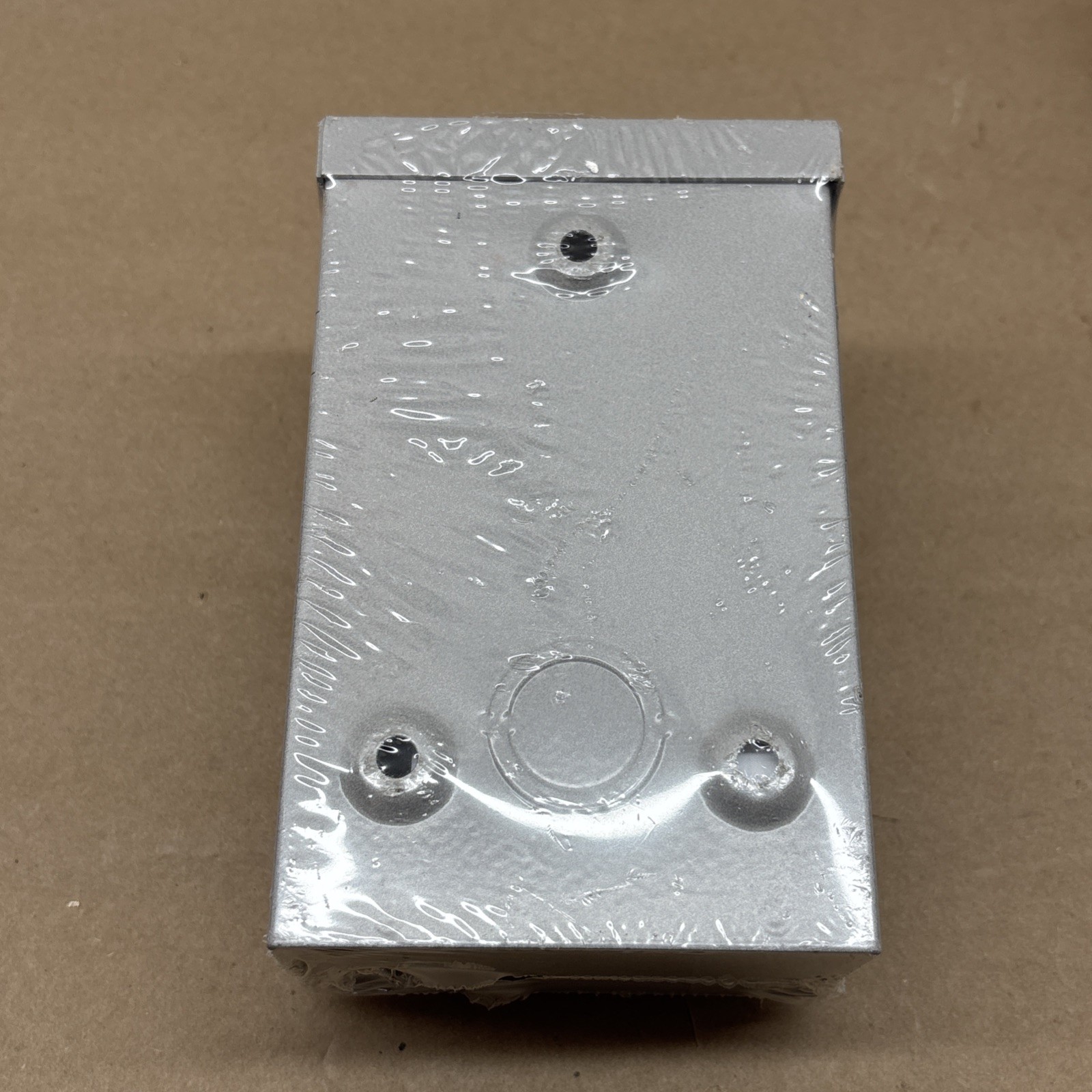 Reliance Controls PB-30 30A 125/250V 4-Circuit Surface Mount Power Inlet Box