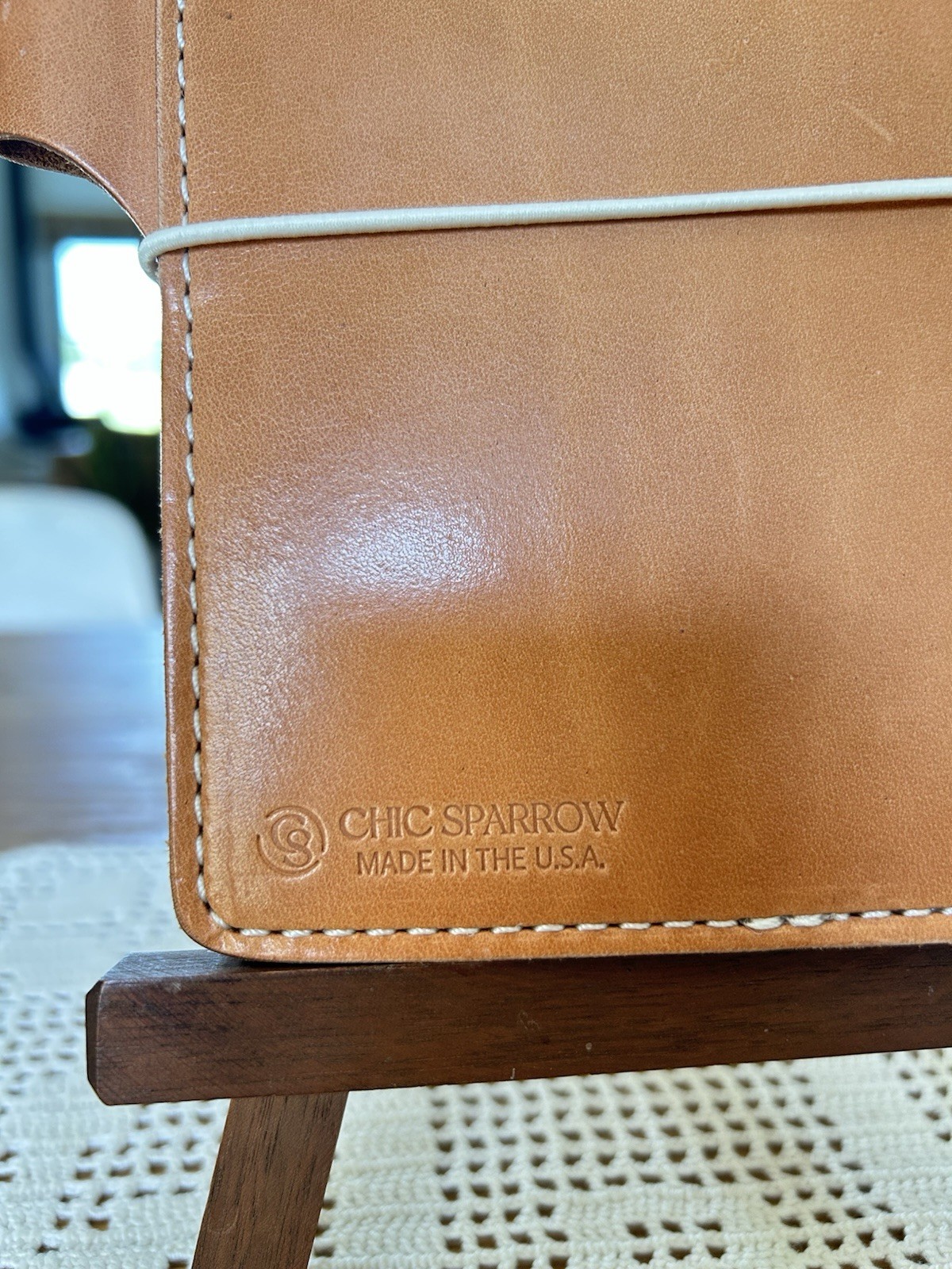 Chic Sparrow A6 Natural Veg Tan Leather Travelers Notebook 4 Notebook Elastics