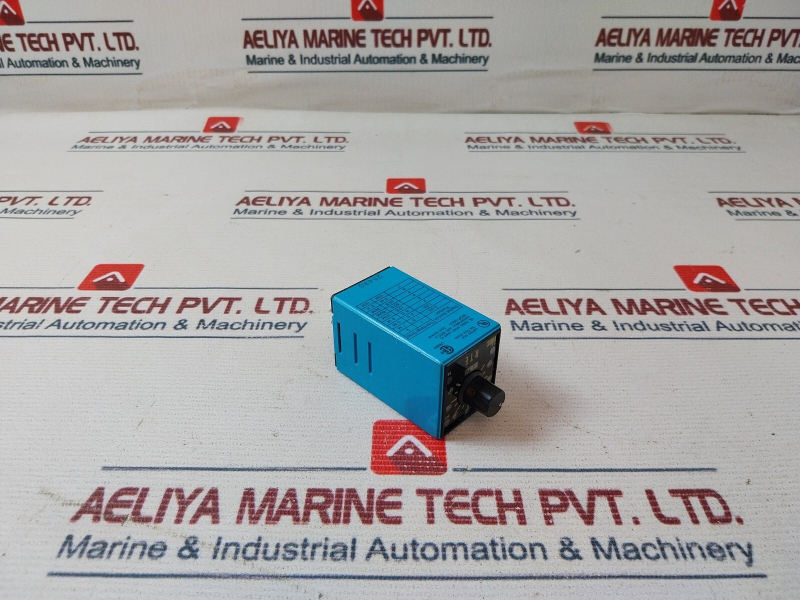 Idec RTE-P11 Electronic Timer 0-30 Sec 10A 120VAC