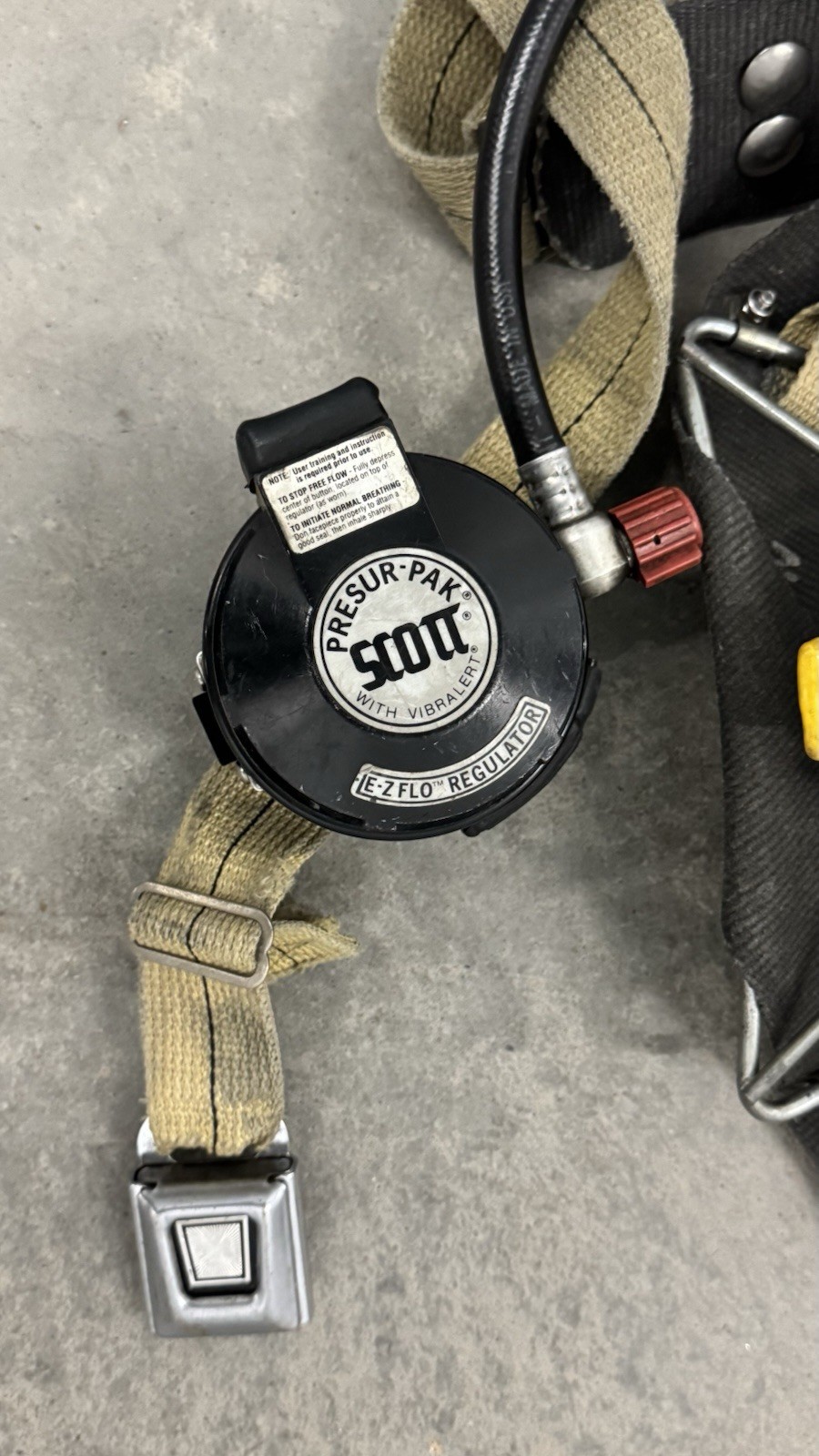 Scott Air-Pak 4.5 SCBA Harness Backpack w/ E-Z Flo Regulator VibraAlert