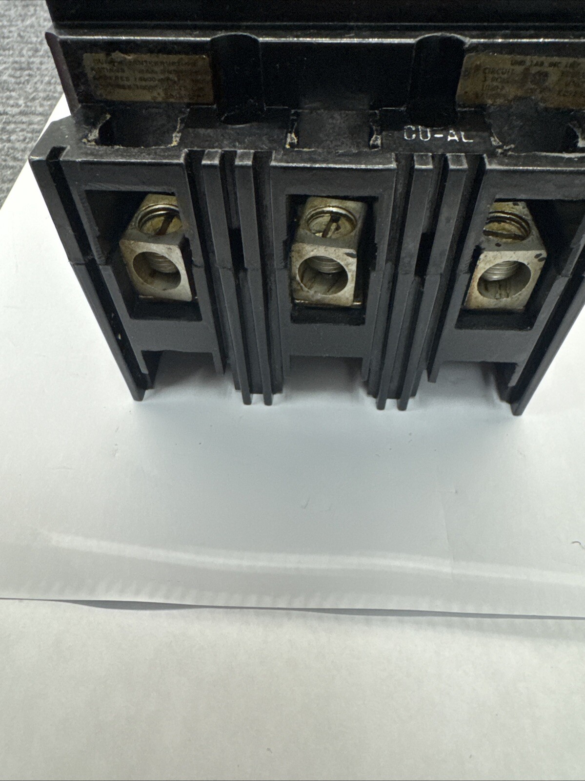 GE GENERAL ELECTRIC 70 AMP CIRCUIT BREAKER 480 VAC 3 POLE TEF134070 70A 480V