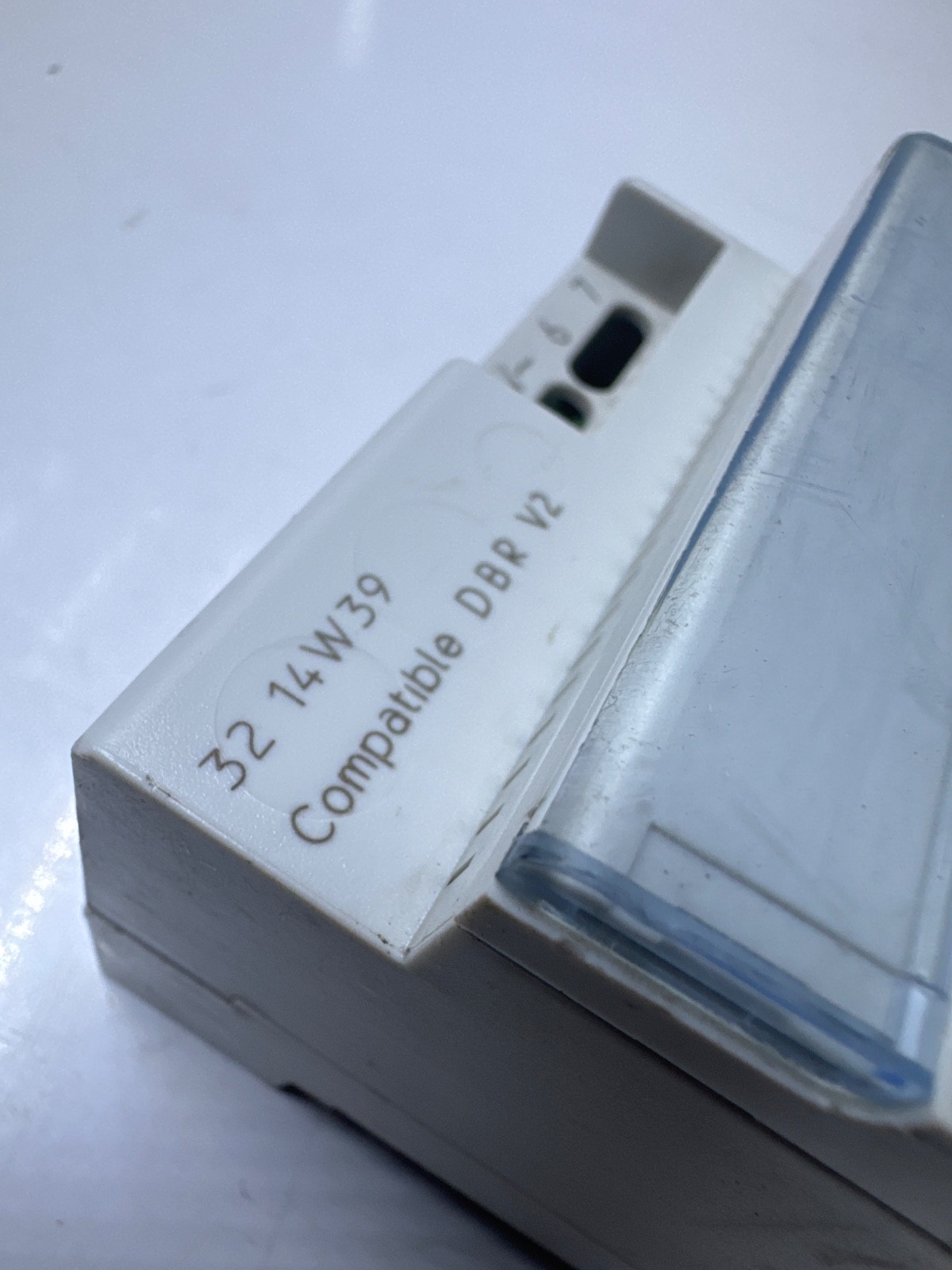 URA 140012 multifunction remote control for emergency lighting unit standby mode