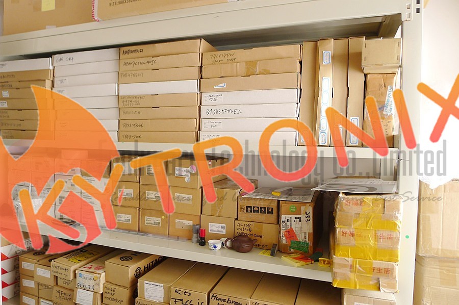 MACRONIX MX27C4100DC 27C4100 4MBIT UV EPROM CDIP40 X 10PCS USED