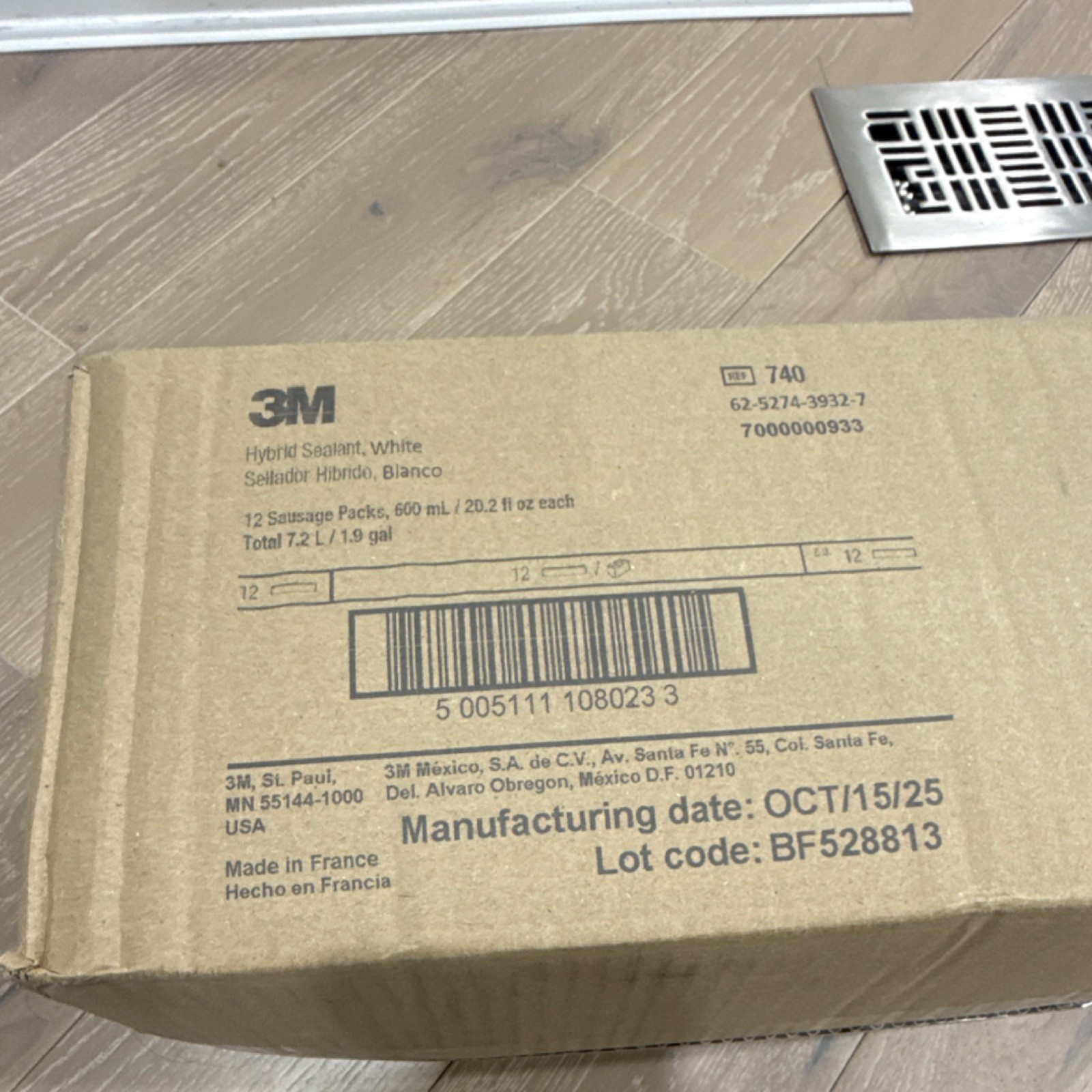 12-Pack_3M 740 Hybrid Sealant White Hot Melt Adhesive 12 Sausage Packs 600mL