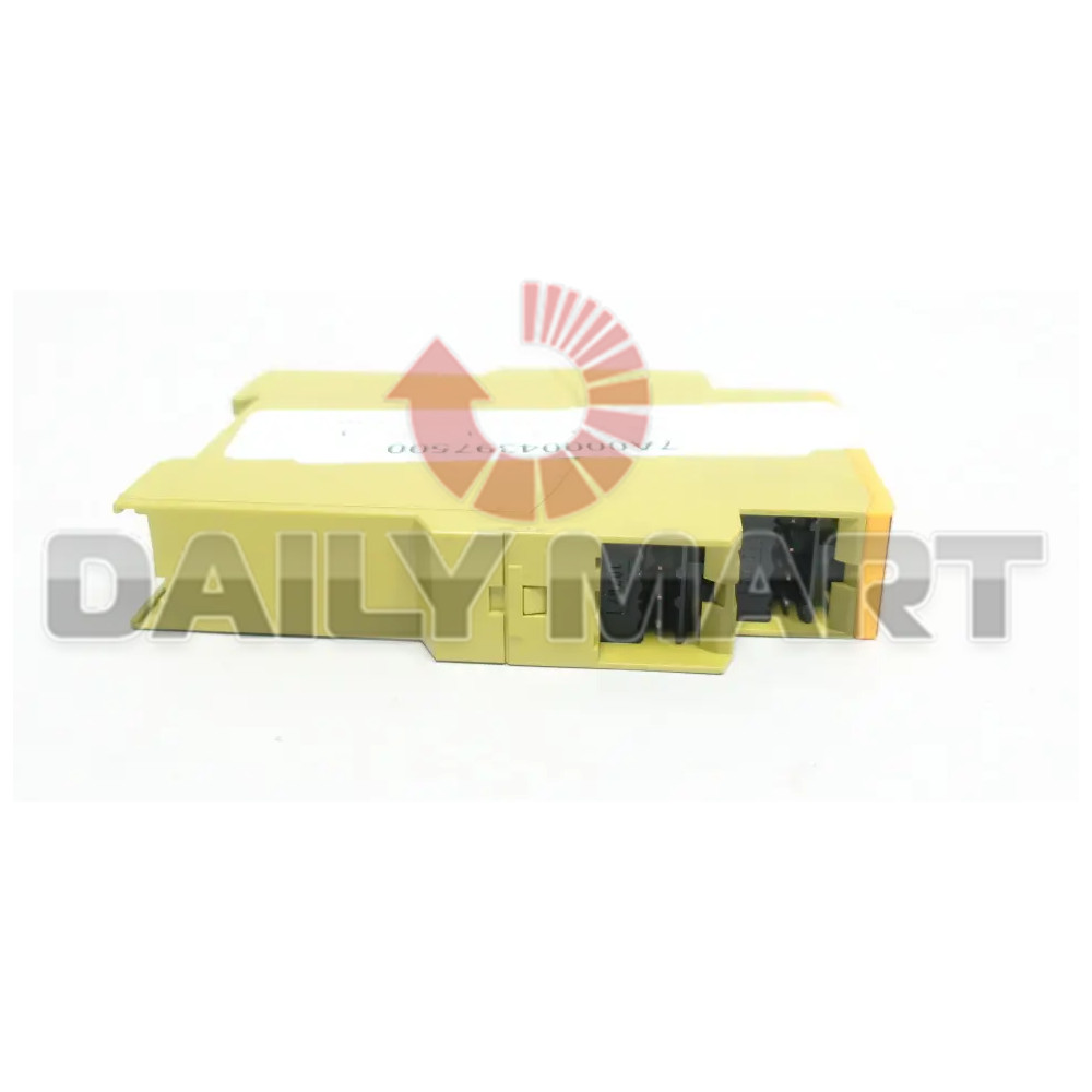 New In Box PILZ PZE X4P C 787585 Safety Relay 24VDC 4n/o