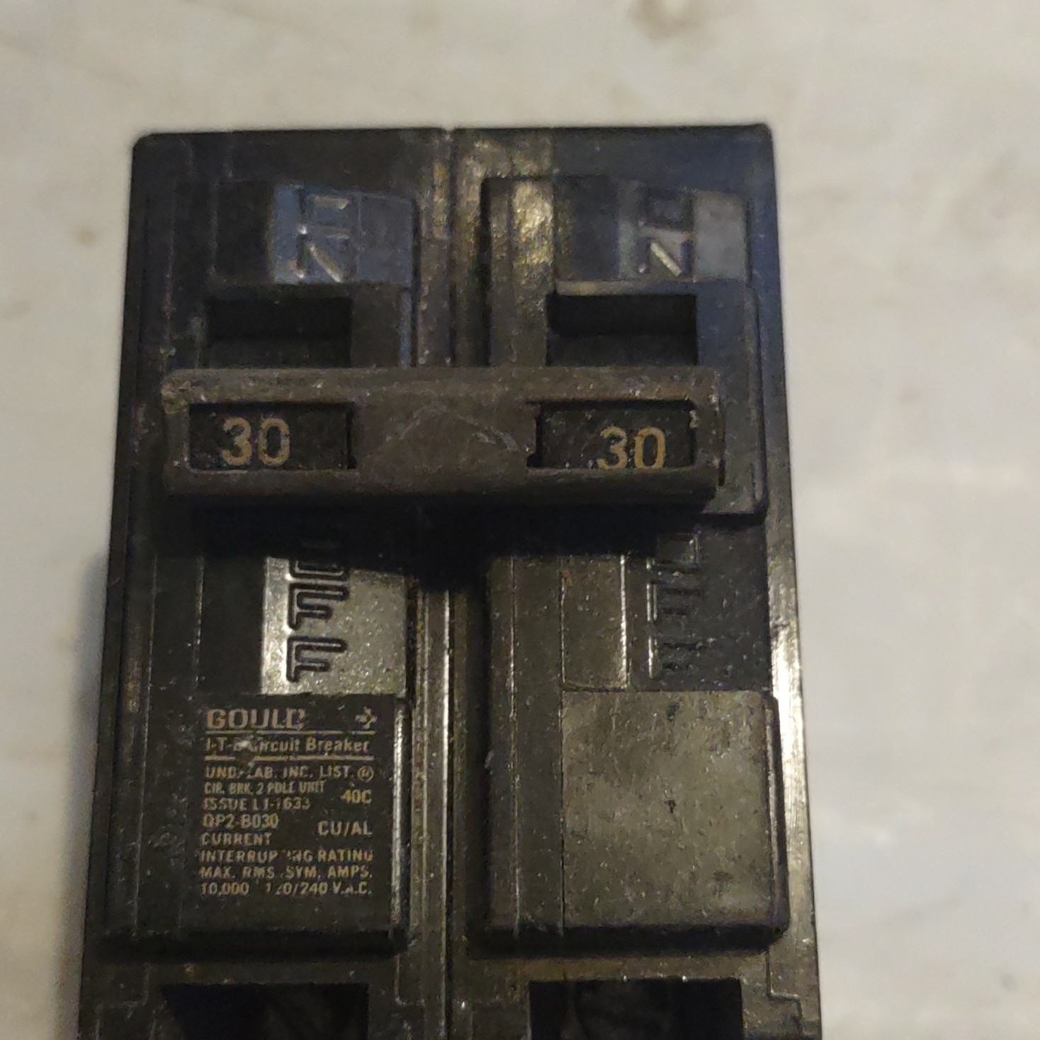 Gould QP2-B303 30A 2-Pole Plug-In Circuit Breaker 120/240V Screw Terminal On/Off