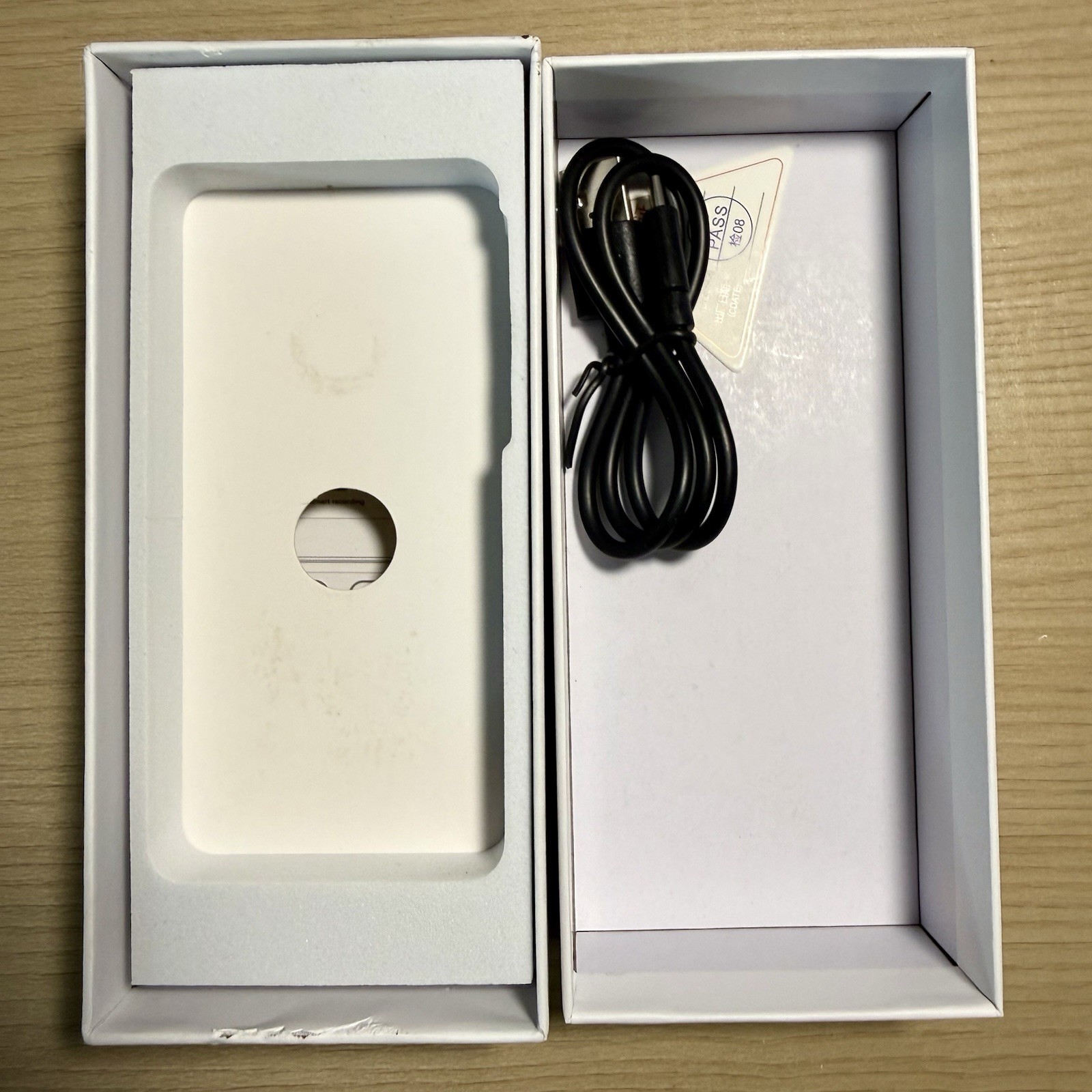 FUNNY PANDA Handheld WiFi Translator Device, English/Spanish Android Crack Disp