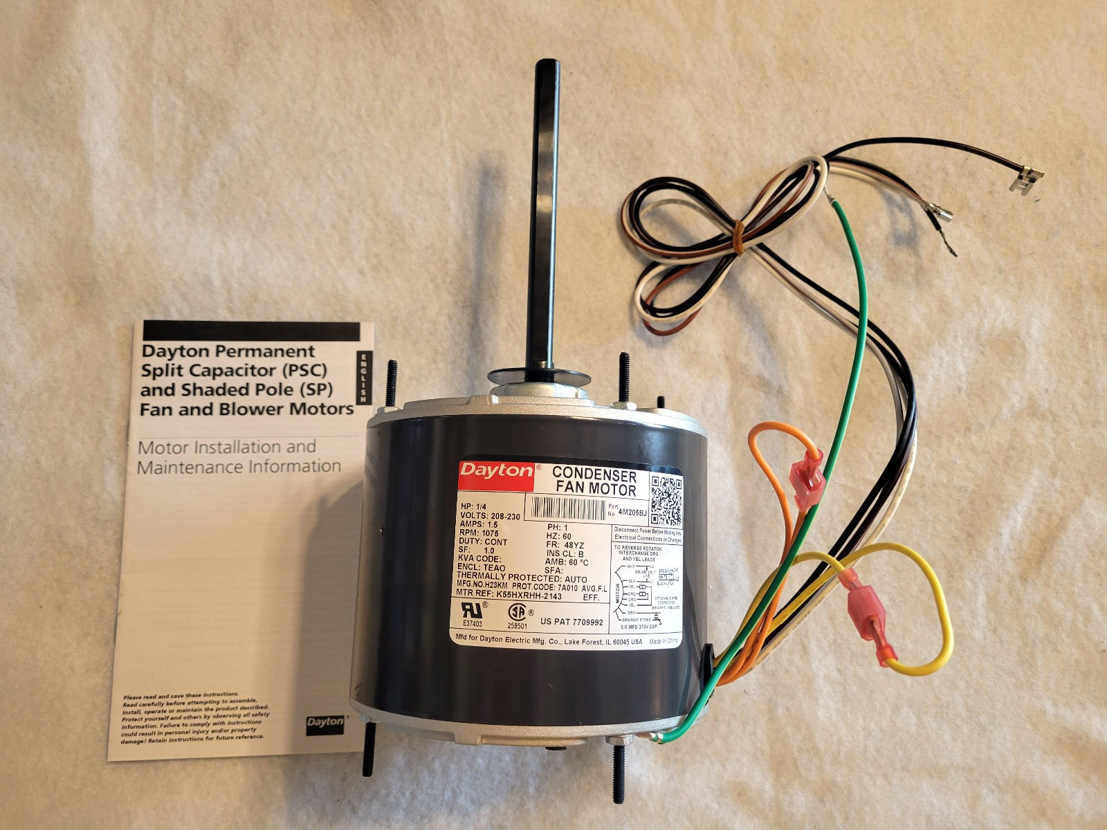 Dayton 4M205BJ Enclosed Condenser Fan Motor 208-230V, 1075 RPM, New Open Box