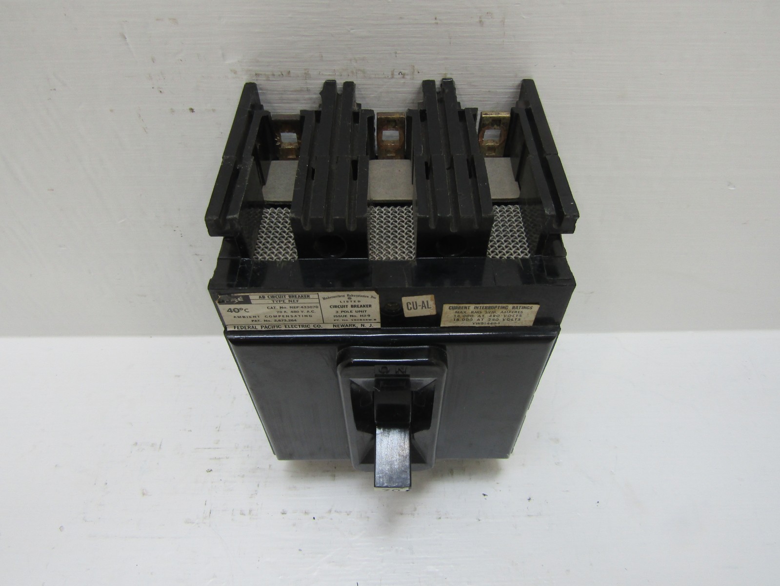 FPE Federal Pacific NEF433070 70 Amp 480V 3-Pole NEF AB Circuit Breaker 70A 3P