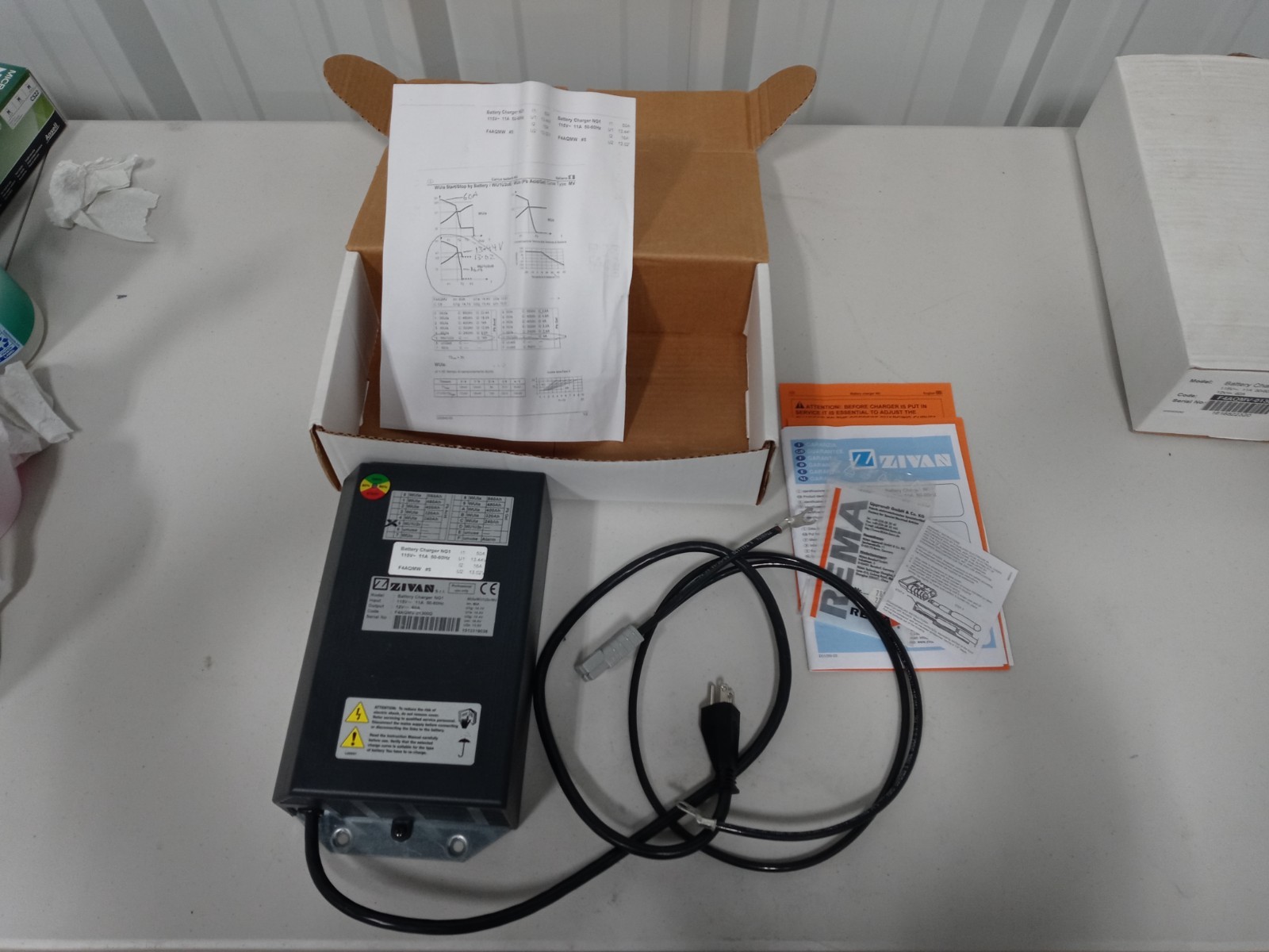 Zivan NG1 Battery Charger 115V – 11A 50-60Hz/12V – 60A 480AH / GEL / New w. Box