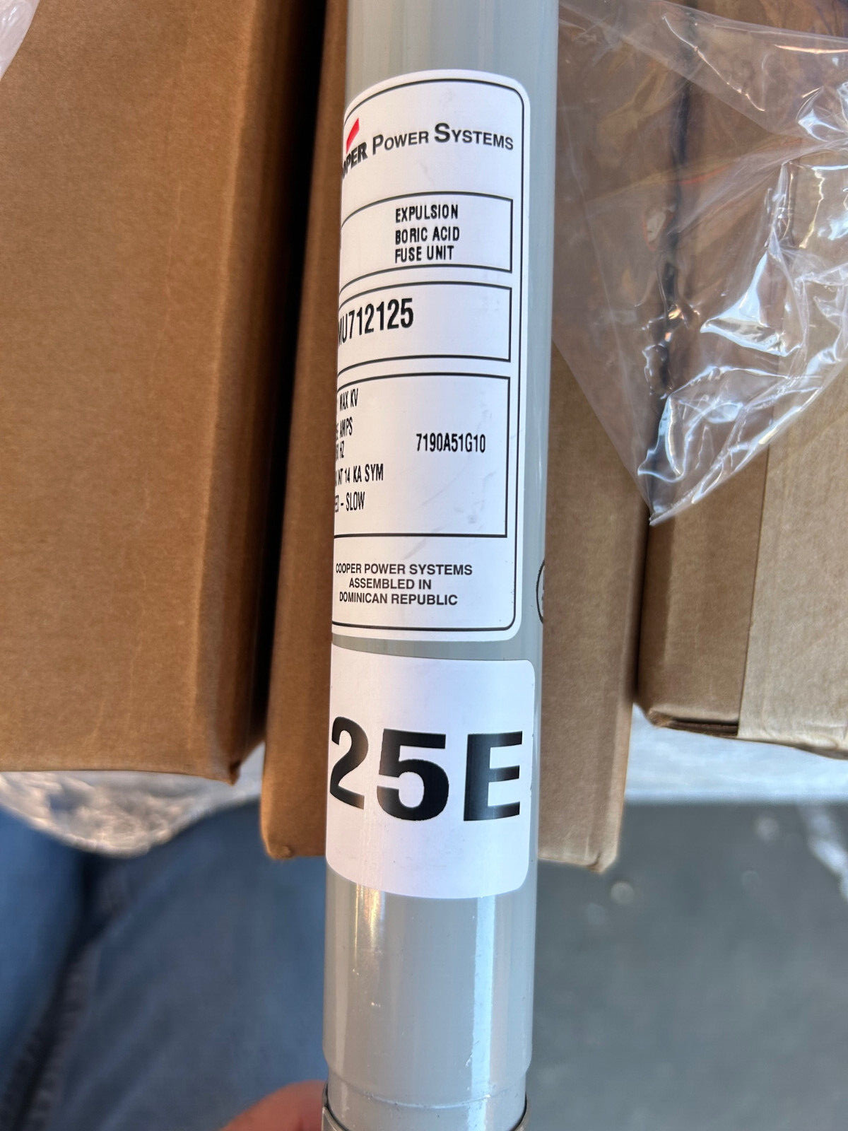 Cooper Fuse 17.1 Max KV 125E Amps CMU712125 7190A51G10 electrical breaker Eaton