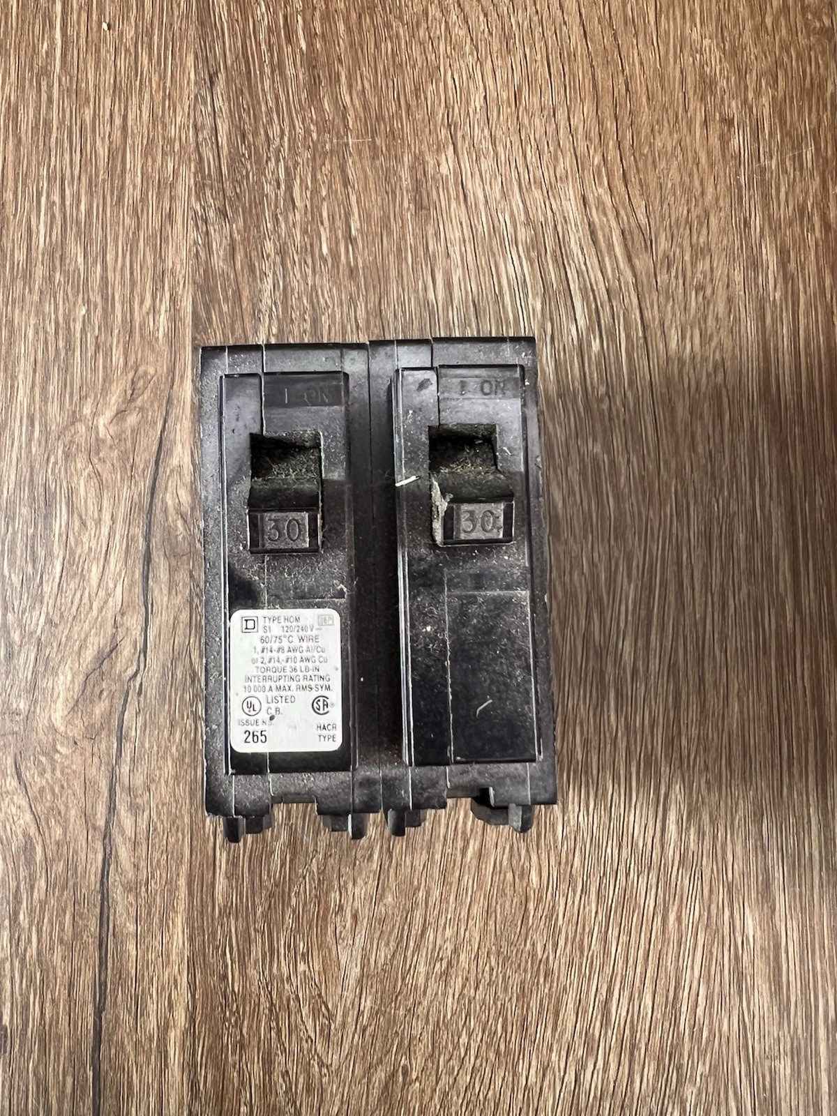Square D Homeline HOM230 30 Amp 240 Volt 2-Pole 1-Phase Circuit Breaker