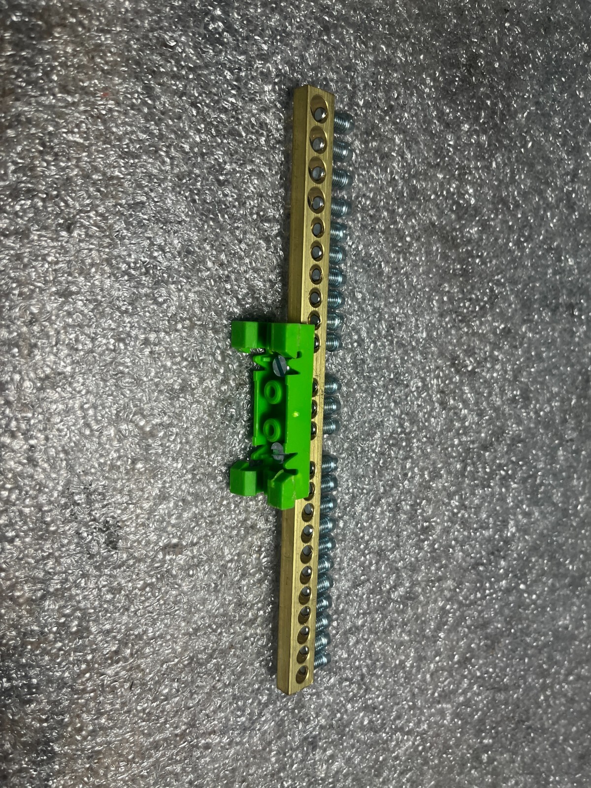 26X Terminal Bus Bar Block Power Distribution Brass Wire Screw Grounding Strip