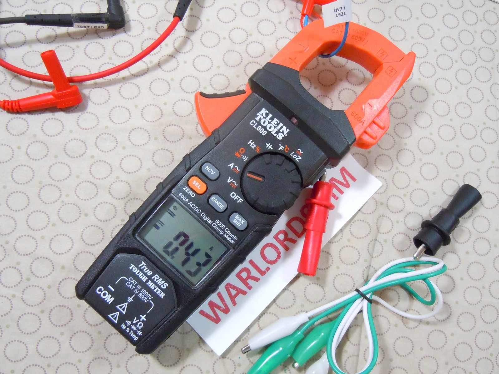 KLEIN TOOLS CL800 TRMS CLAMP METER WITH ACCESSORIES – 0208259.