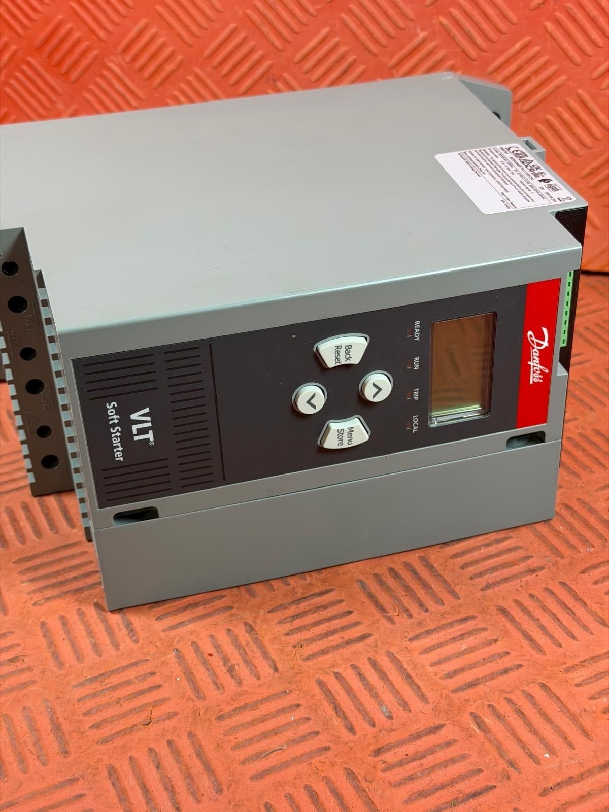 Danfoss 136G7347 MCD6-0042B-T5-S1X-20-CV2 52A-22kW NEW In Stock Now