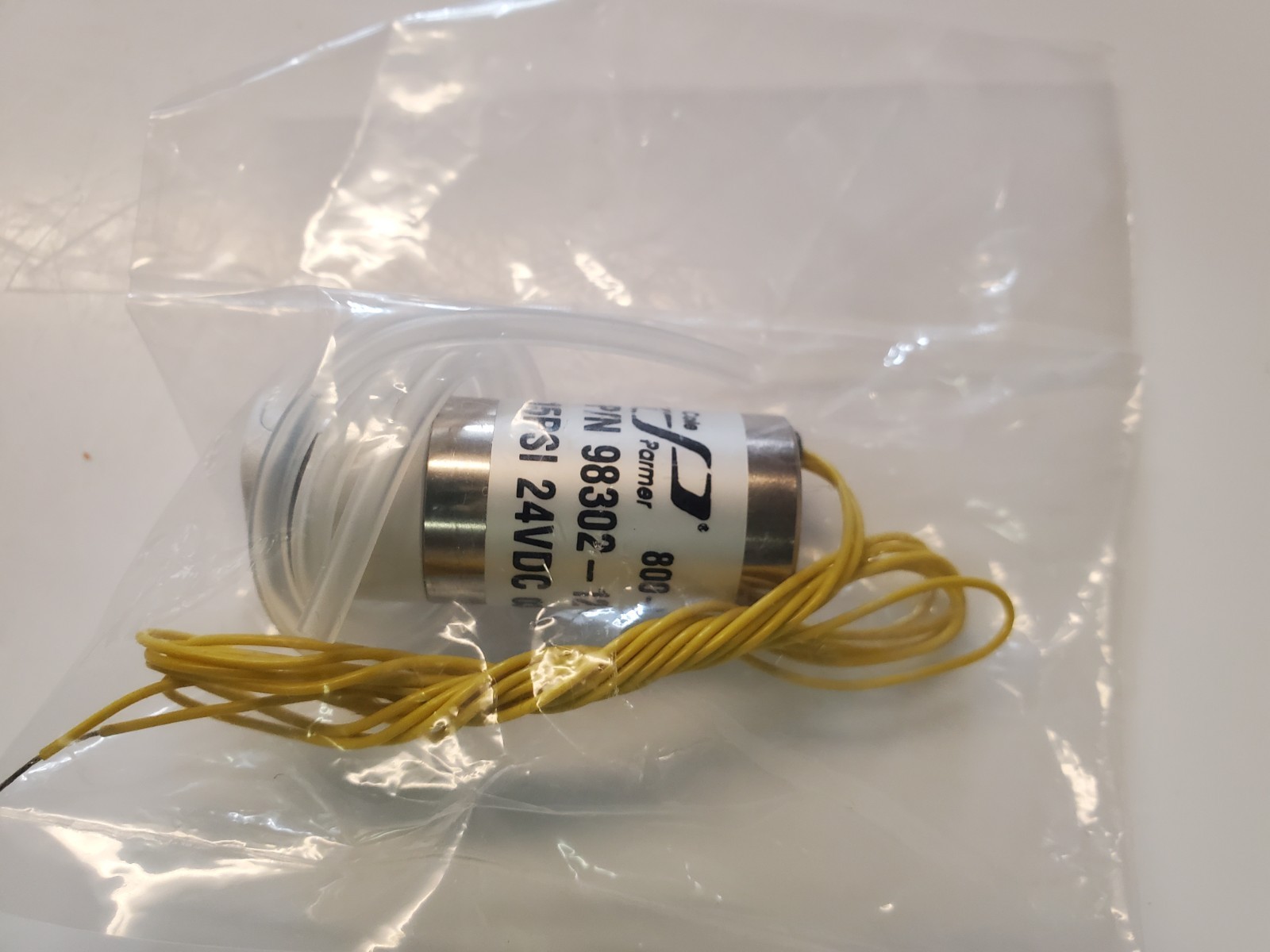 Cole-Parmer 98302-12 Masterflex Two-Way Normally Closed Solenoid Pinch Valve 24V