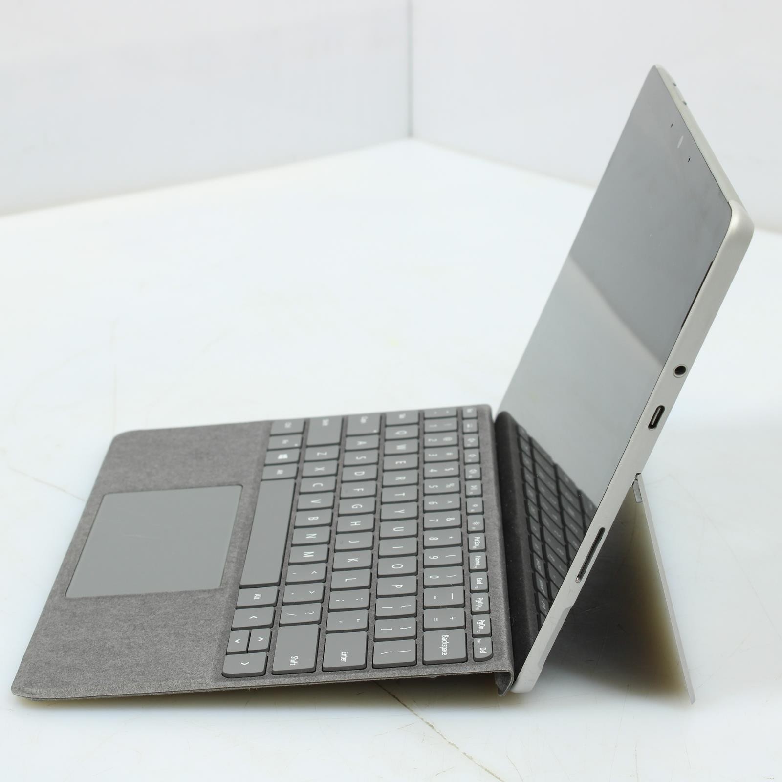 Microsoft Surface Go 2 Intel Core m3 8100Y 4GB RAM 63GB SSD Windows 10 Pro