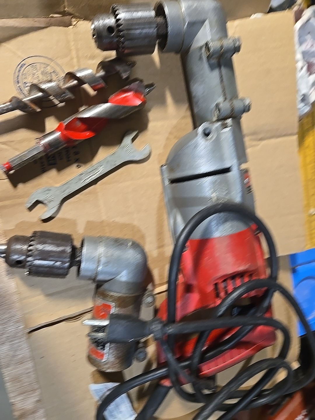 Milwaukee 1001-1 1/2 Right Angle Drill 500 RPM w/ Case And Extras Head And Bits