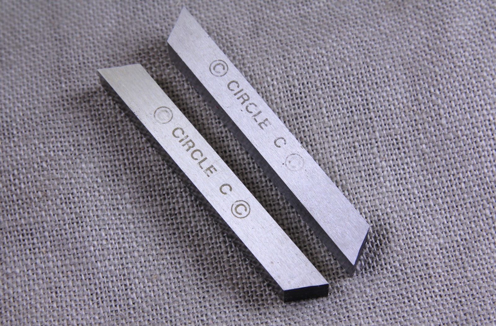 USA 2 Pcs 3/8″ x 3/8″ x 3″ HSS~ Circle C~Square Tool Bit Lathe Cutter Old Stock