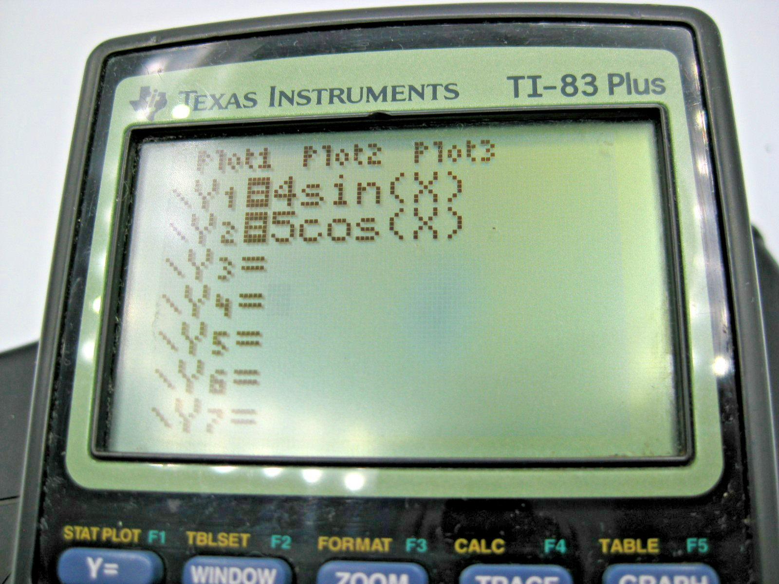 Texas Instruments TI-83 Plus (TI-83+) Graphing Calculator with Cover – See Cond.