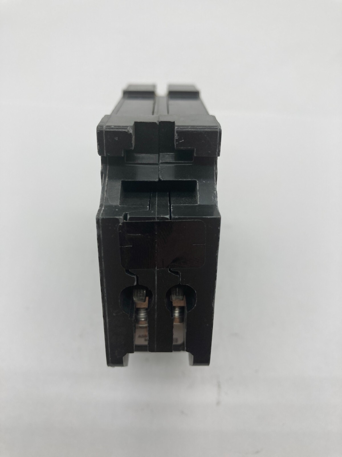 HOMT3020 Homeline Two 1 Pole 30/20 Amp 120V AC Type HOMT Plug In Tandem Breaker