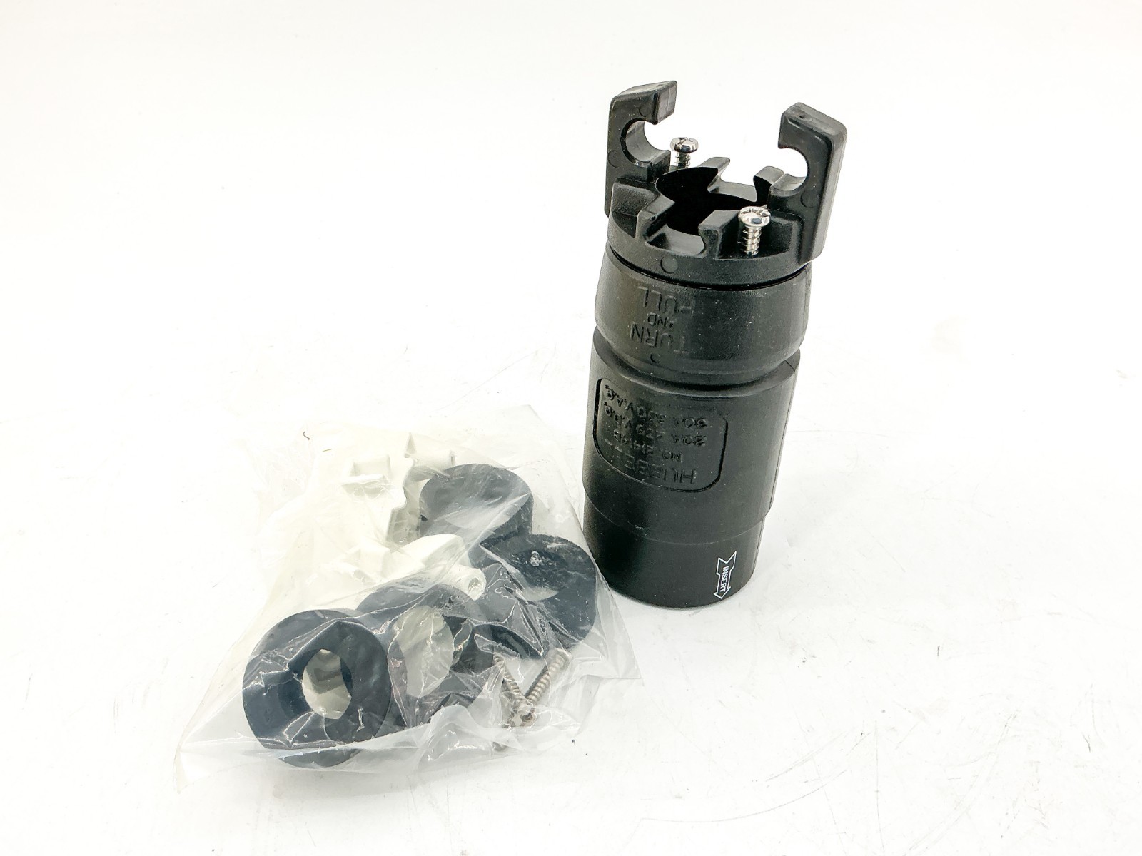 New Hubbell HBL21414B Connector Body 600VAC 30A 3P 4 Wire Grounded 21414B