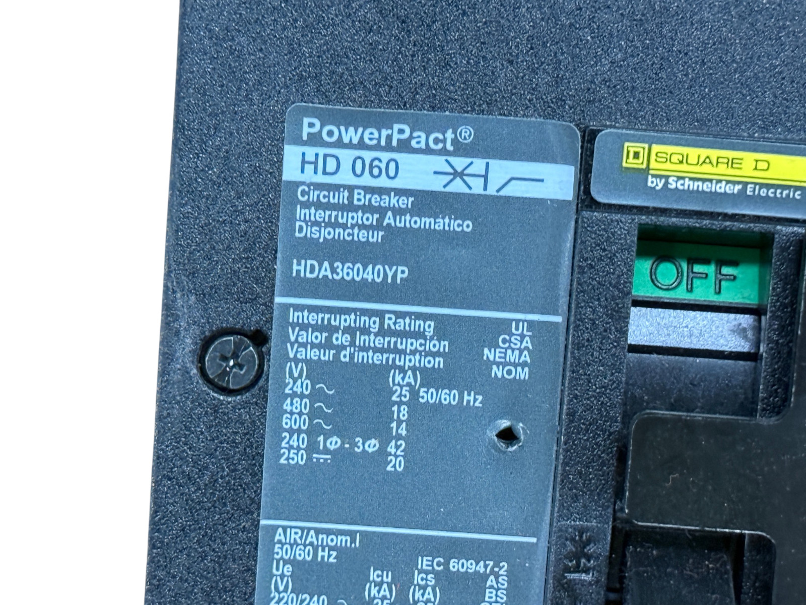 SQUARE D HDA36040YP 40A 3-POLE 600V I-LINE POWERPACT HD 42KA CIRCUIT BREAKER