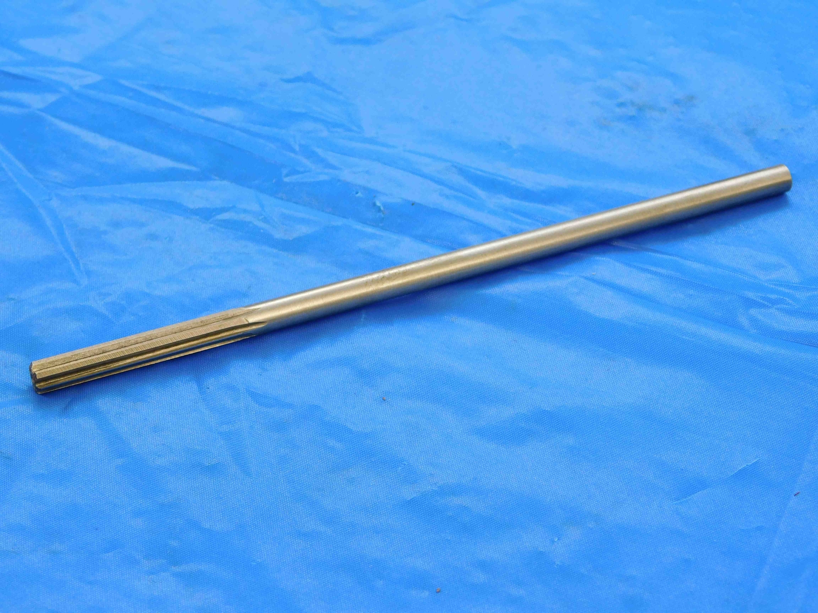 0.2362 O.D. HSS CHUCKING REAMER 6 FLUTE .2362 15/64 .2500 -.0138 UNDERSIZE 6 mm