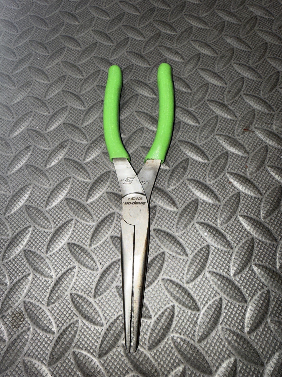 *NEW* Snap On Tools 97ACF Green Comfort Grip Needle Nose Pliers – FREE SHIPPING