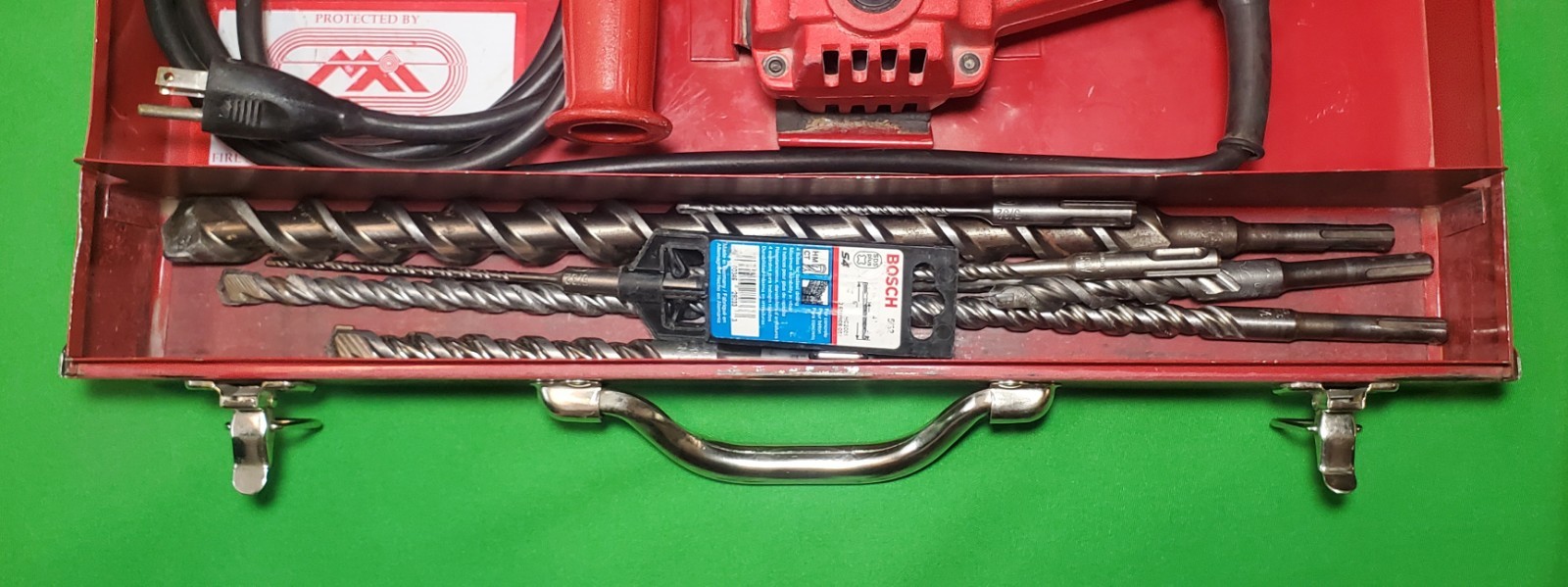 Milwaukee USA 1″ Corded Heavy Duty Hawk Rotary Hammer 5362-1 w/ Box Bits Manual