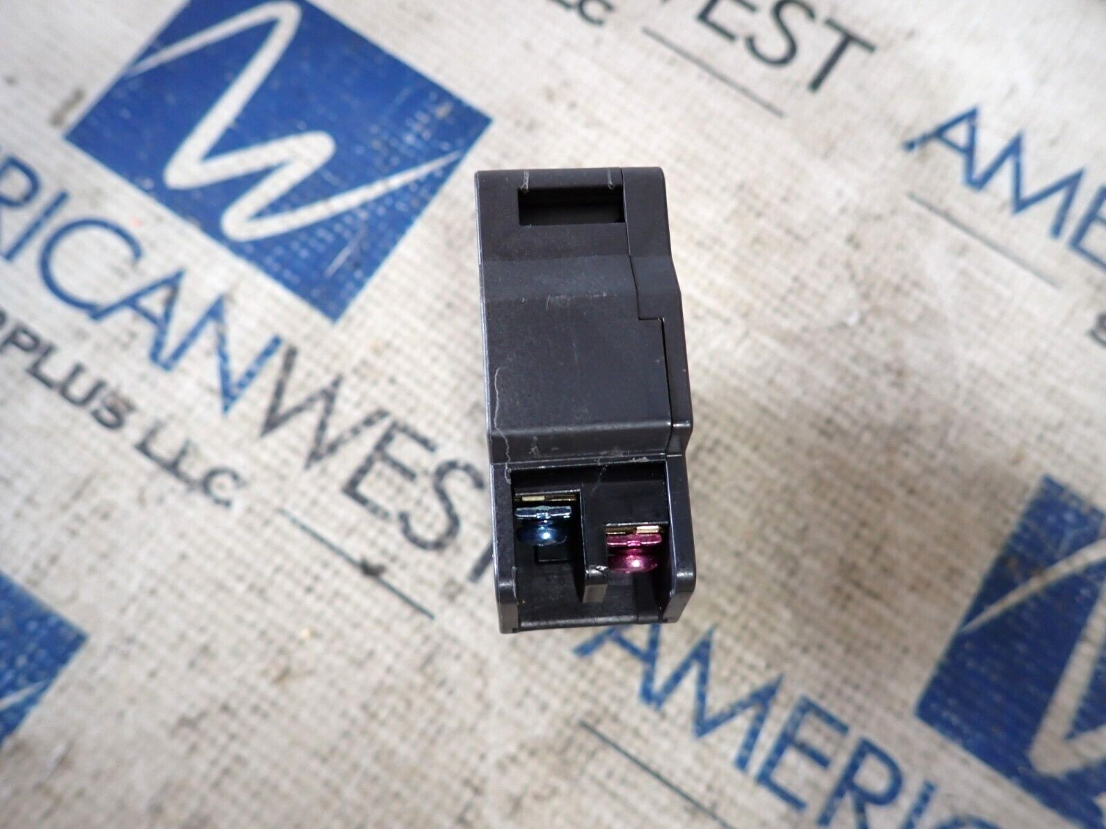Douglas Lighting Controls WR6161K-82 20 Amp Single Pole HID Relay