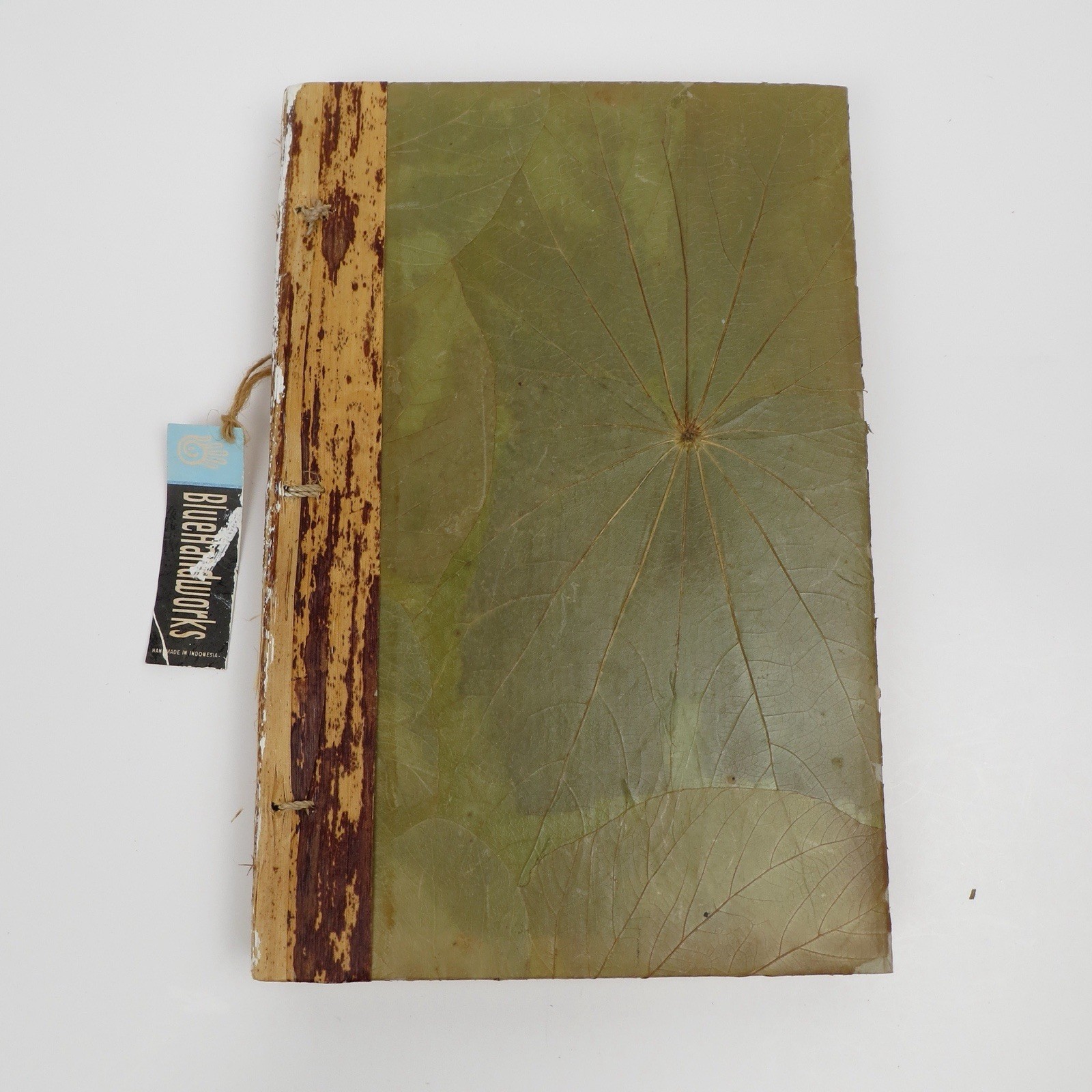 Vtg Blue Handworks Handmade Journal/Sketchbook – Leaf Cover/Bamboo Indonesia NOS