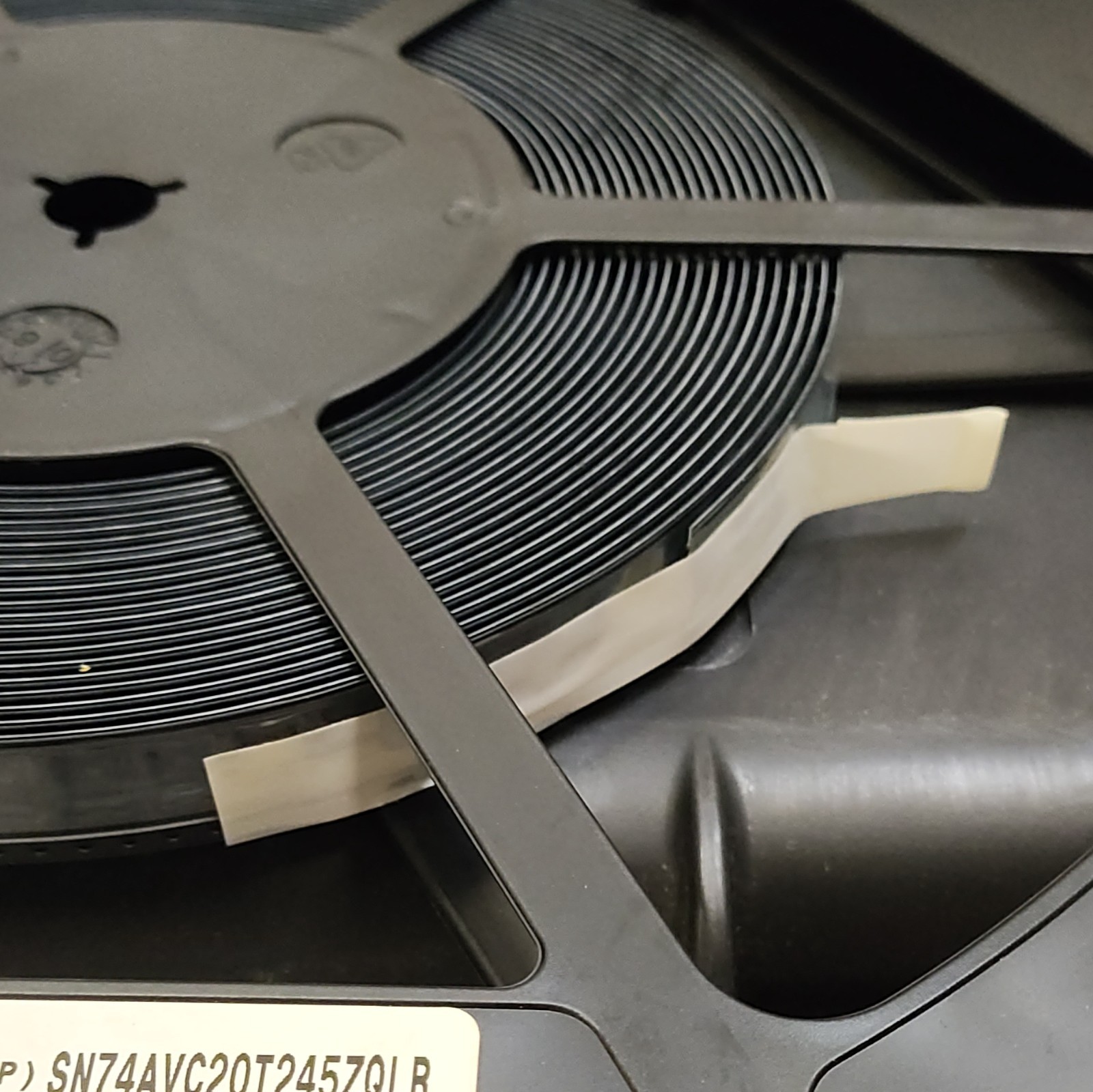 Texas Instruments SN74AVC20T245ZQLR Electronic Component Tape & Reel